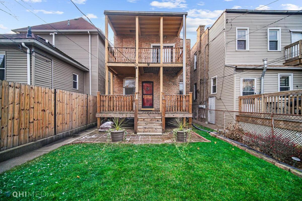 2bd 2ba W Office Near Obama Library & Museums Chicago