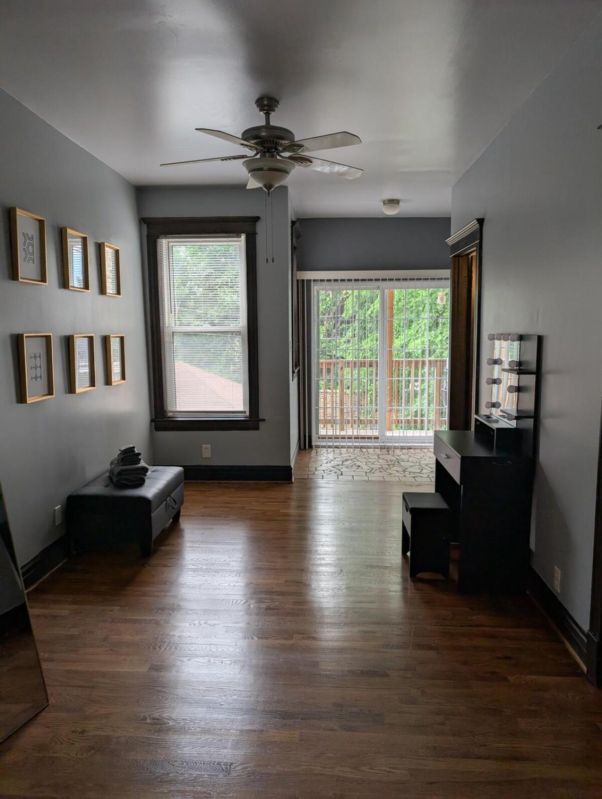 2bd 2ba W Office Near Obama Library & Museums * Chicago