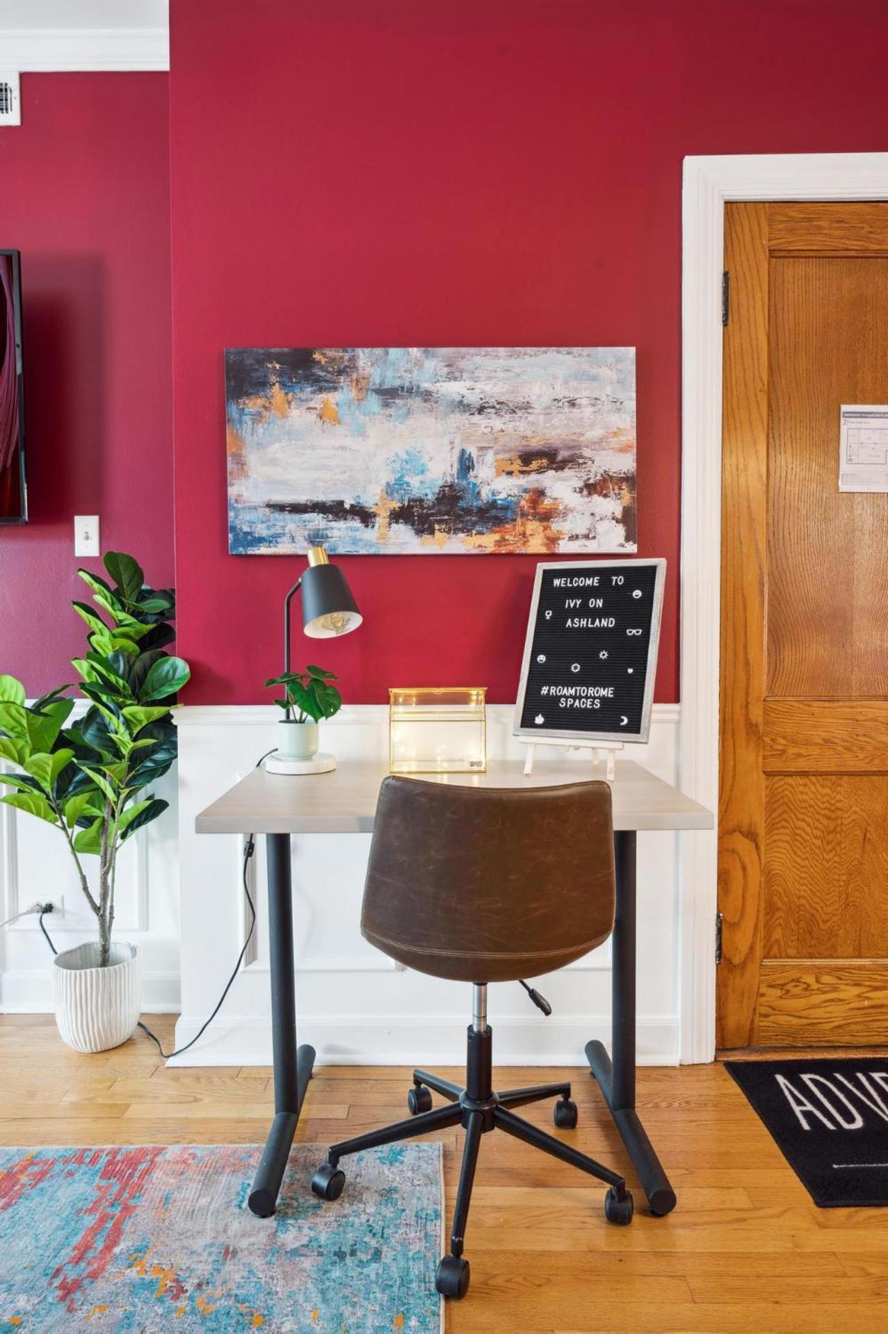 Wrigley 4br Home, Sleeps 10 Holiday home