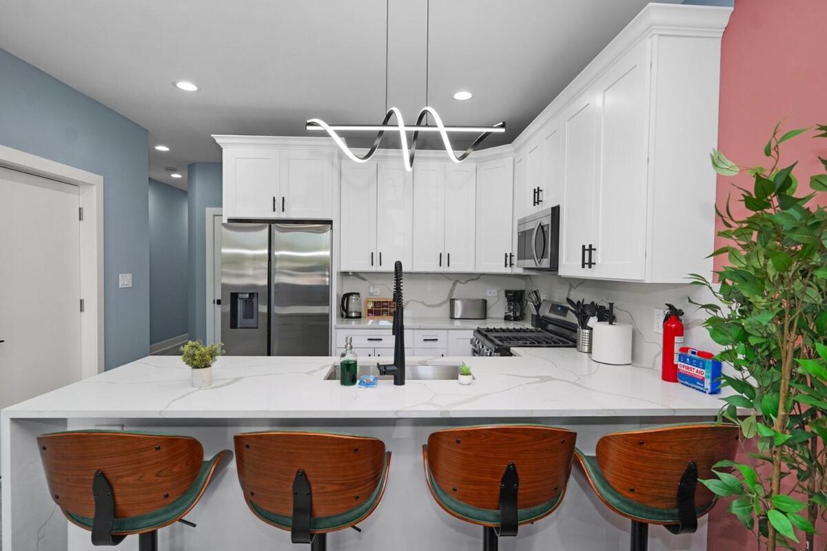 Apartamento Cozy 3br Retreat Sleeps 8 With Free Parking Near Of Illinois Chicago, Medical District & West Loop *