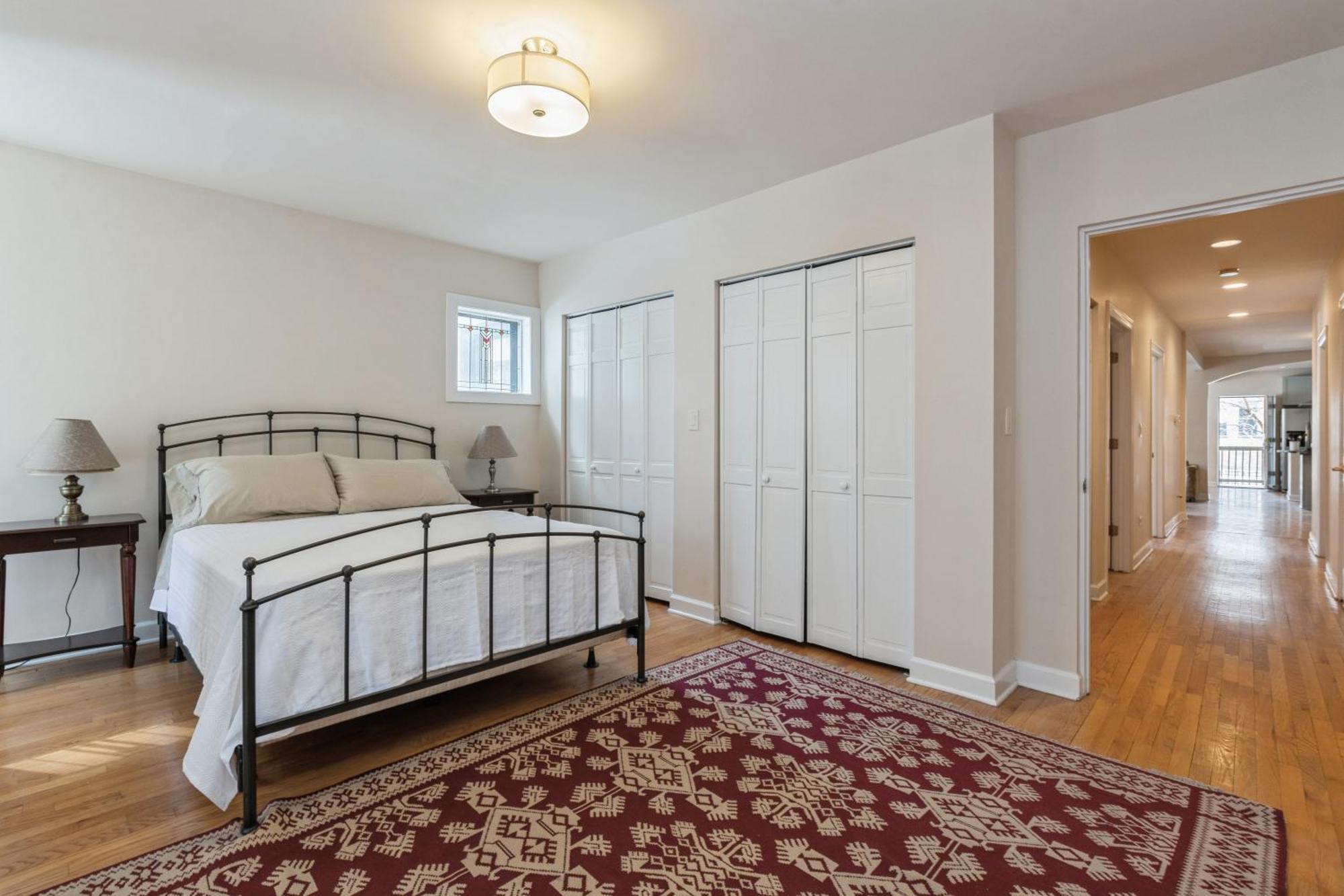 Wrigleyville Away From Home! 5 Mins From Downtown! Steps From Lake!! Cozy! Chicago