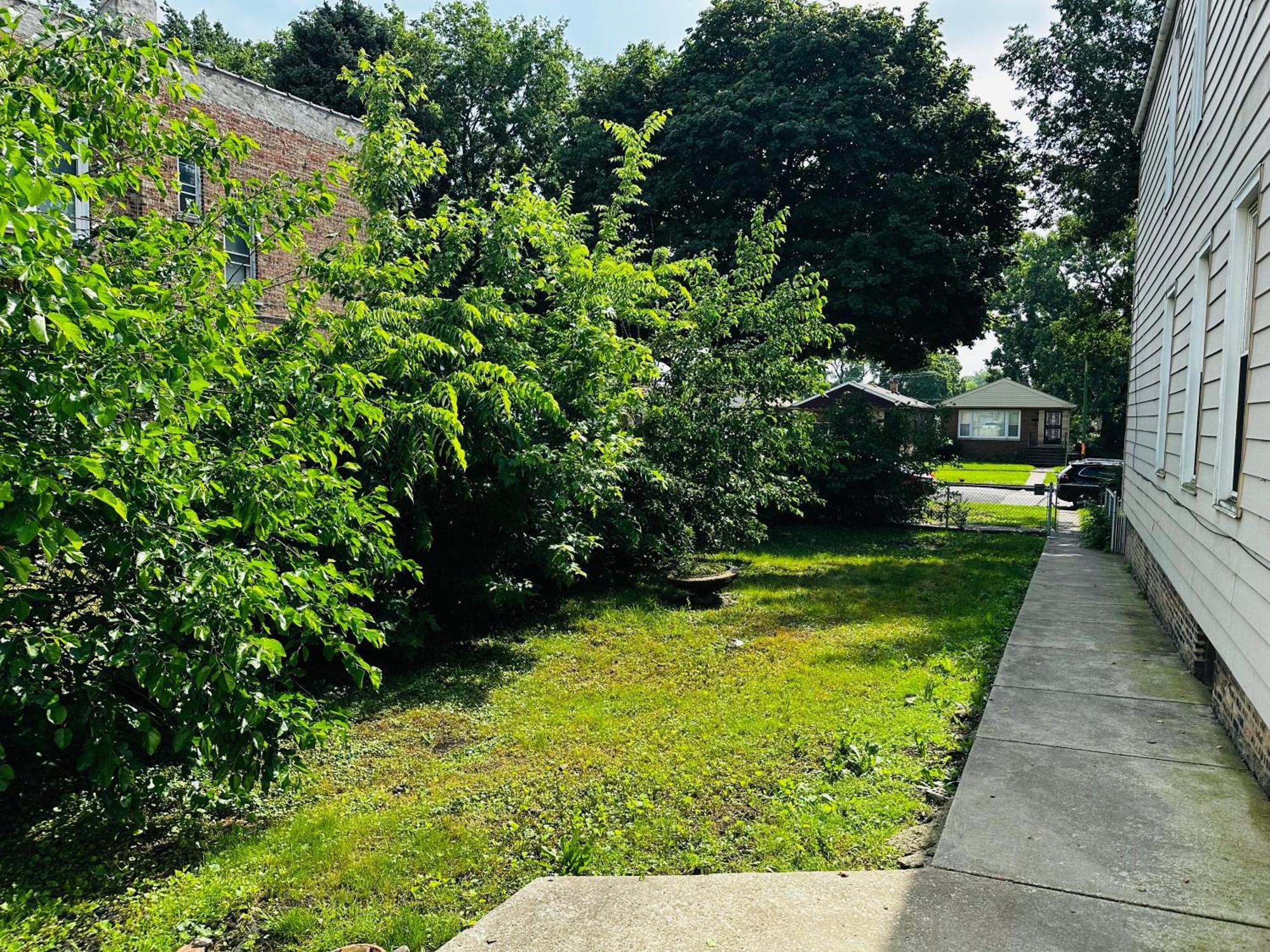 Cozy In Hyde Park Greater Grand Crossing Chicago