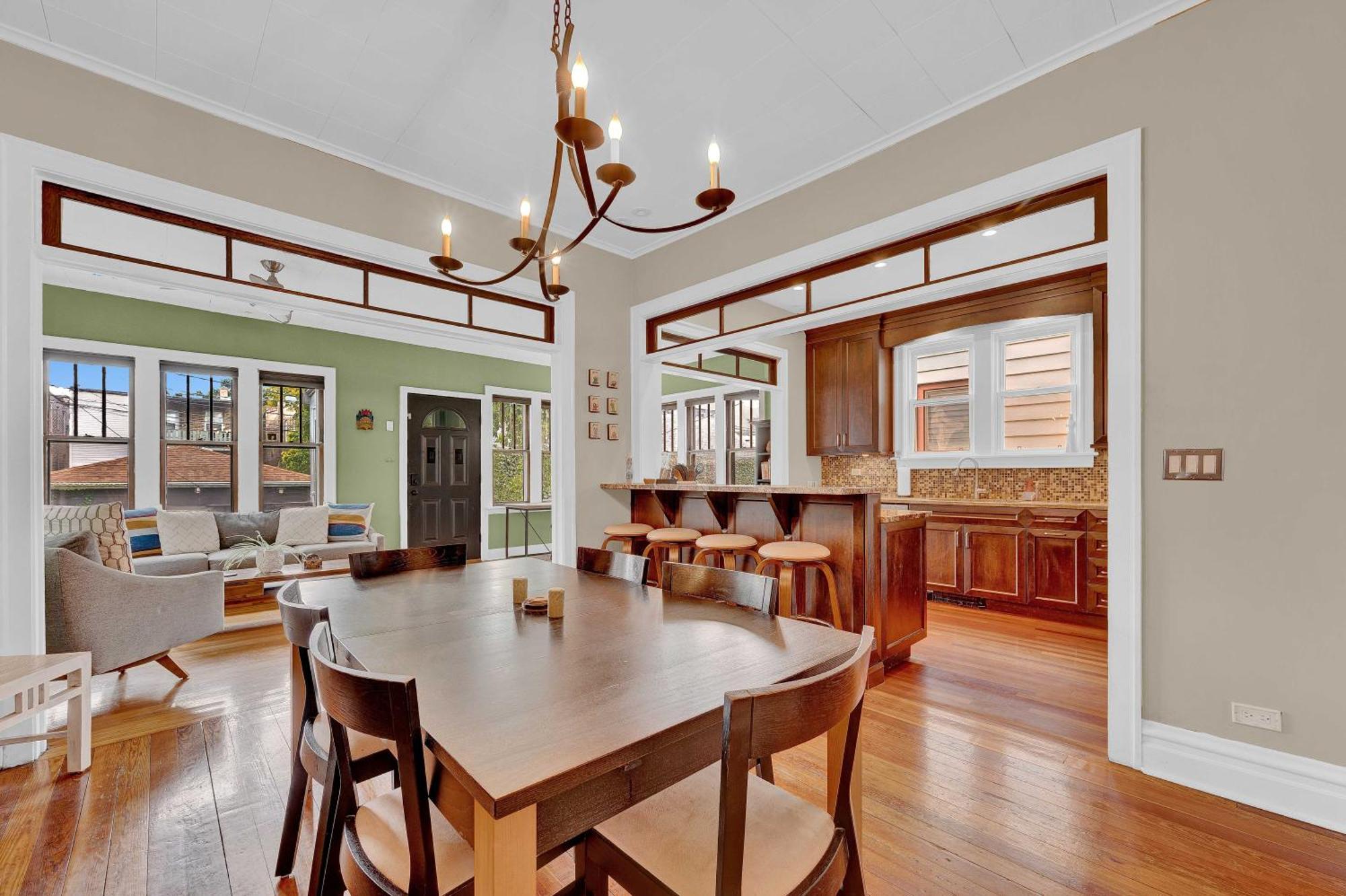 Holiday home Charming 3bd In Vibrant Andersonville *