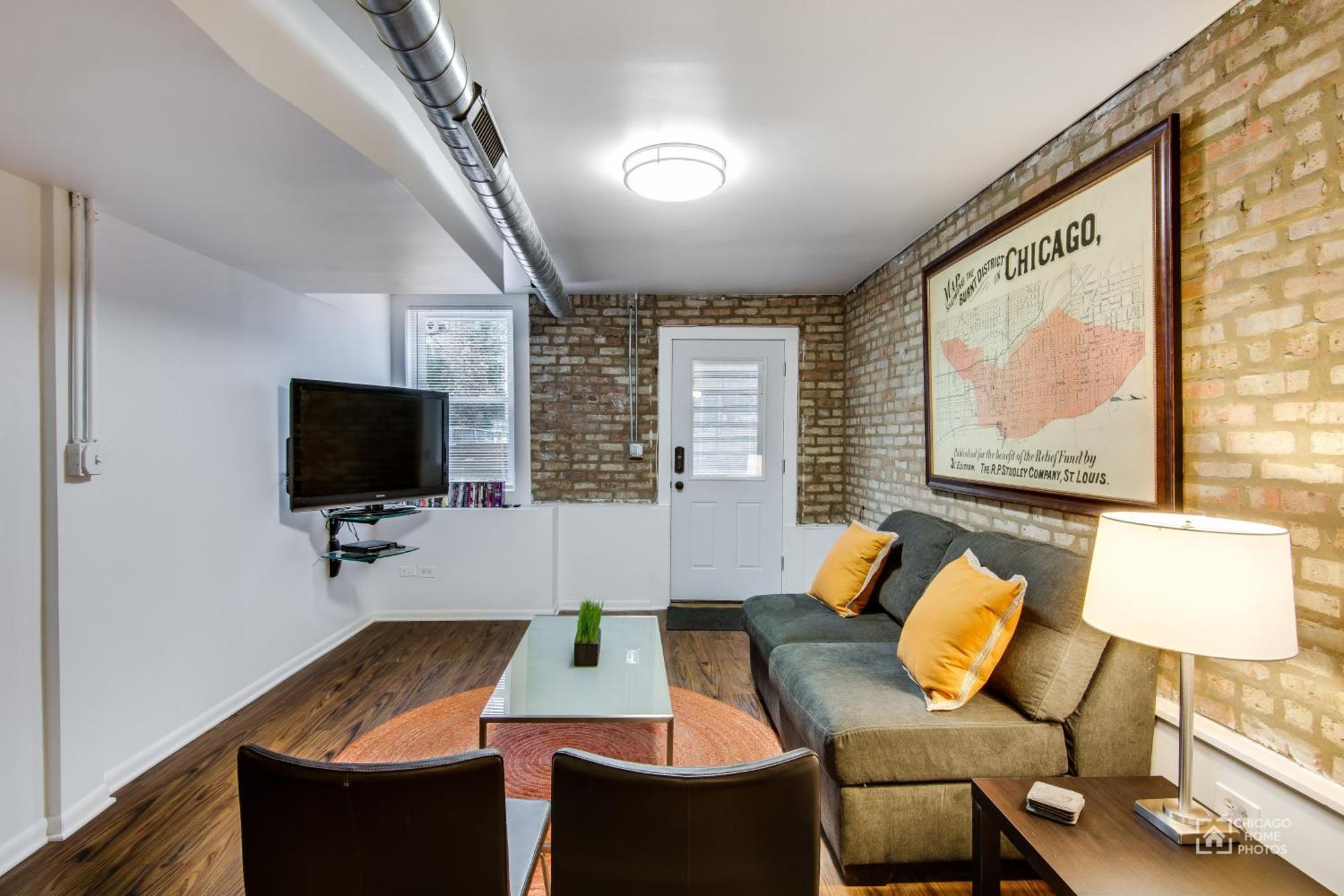 Holiday home Wicker Park 6bd 4ba, Steps From Cta, Parking Incl Chicago