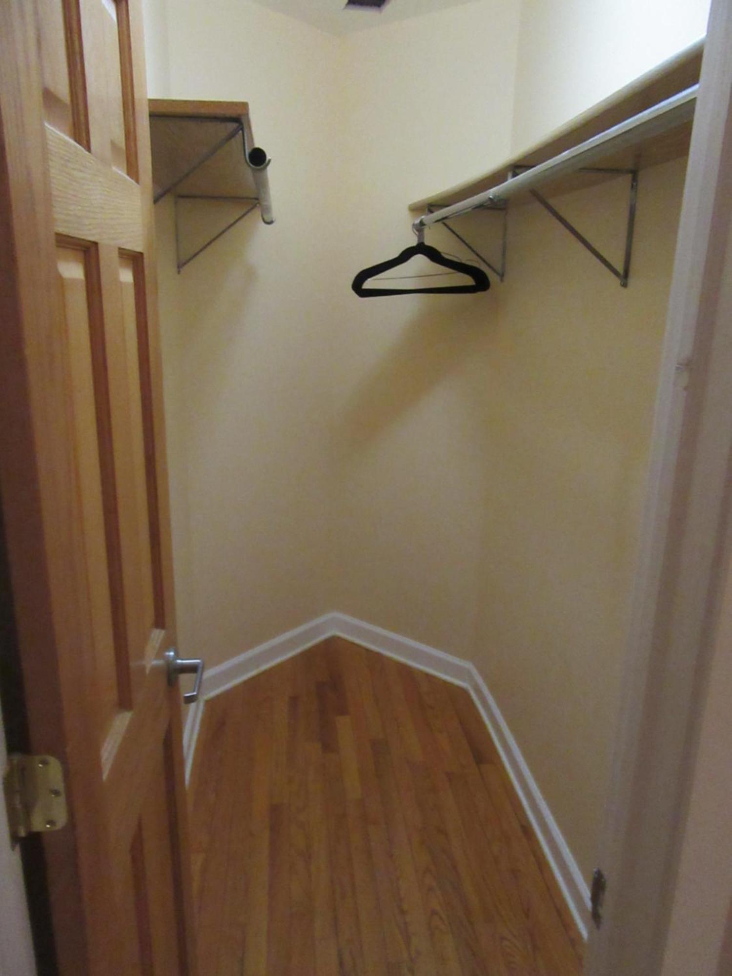 Hyde Park Shared Apartment