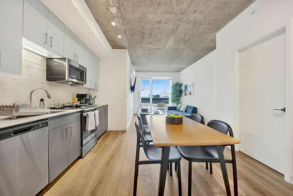Elegant 3br Prime Location *