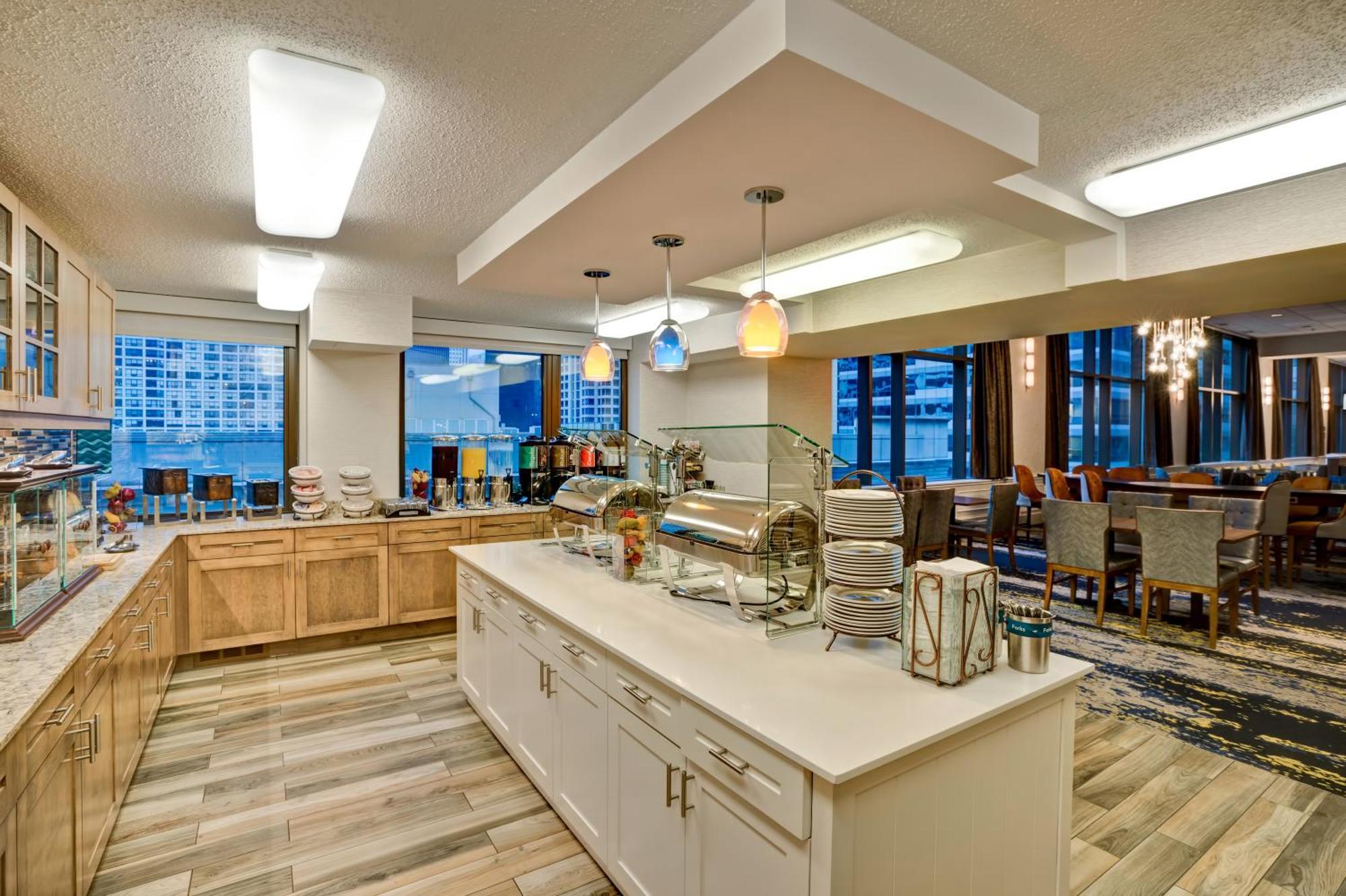 Homewood By Hilton Chicago-downtown 3*