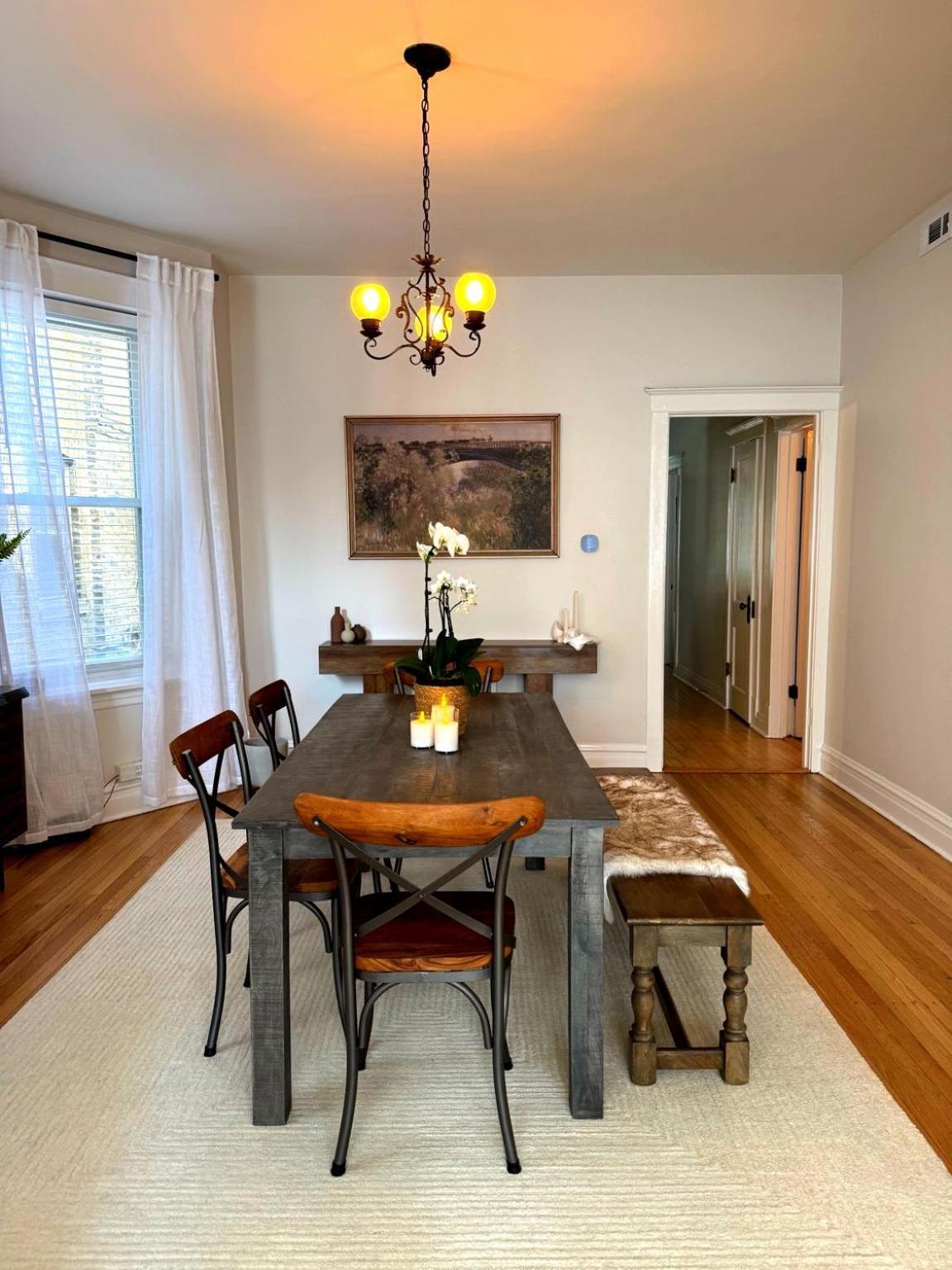 Stunning 3 Bedrooms 2 Bathrooms Getaway Chicago! Apartment Chicago