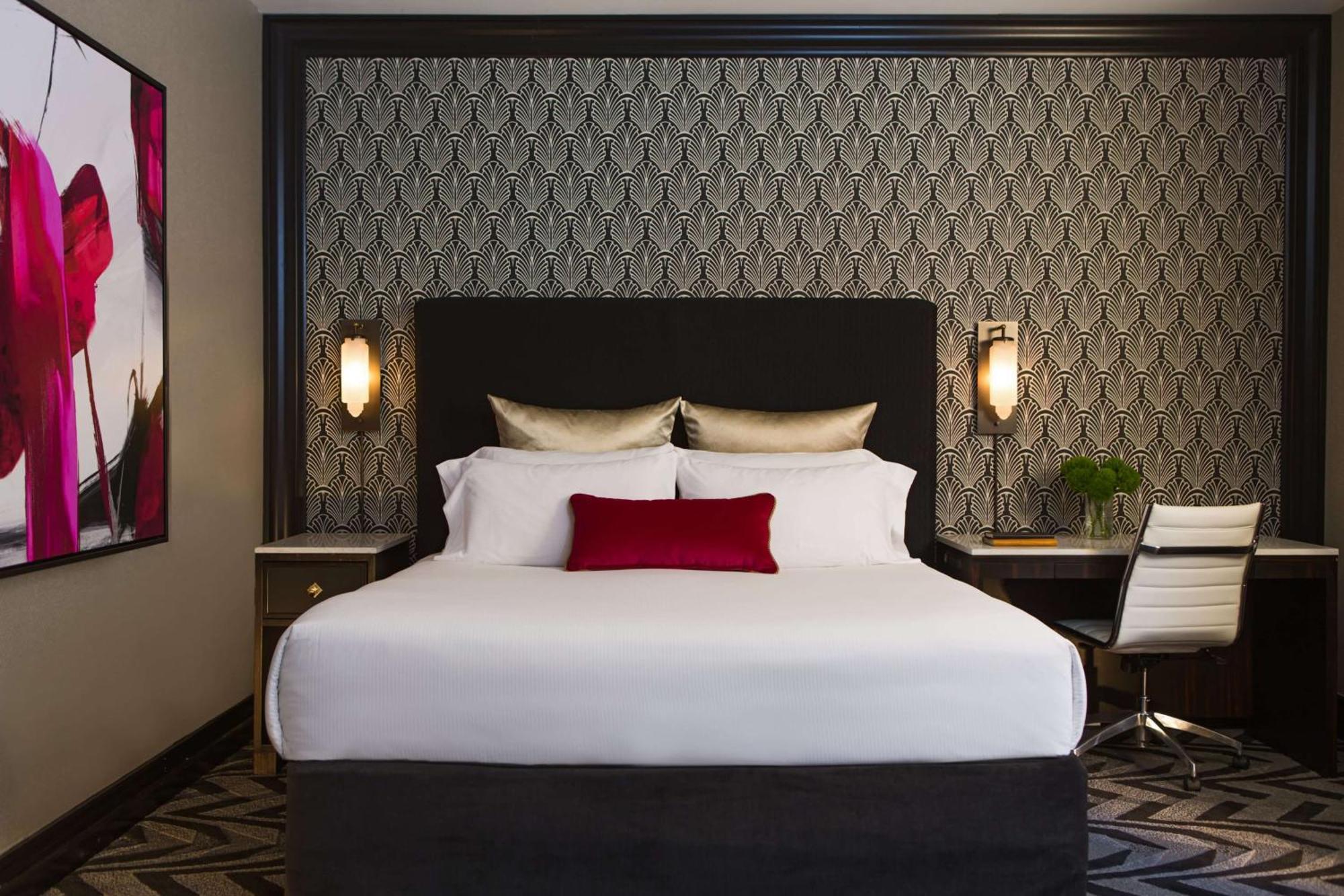 The Allegro Royal Sonesta Loop Hotel