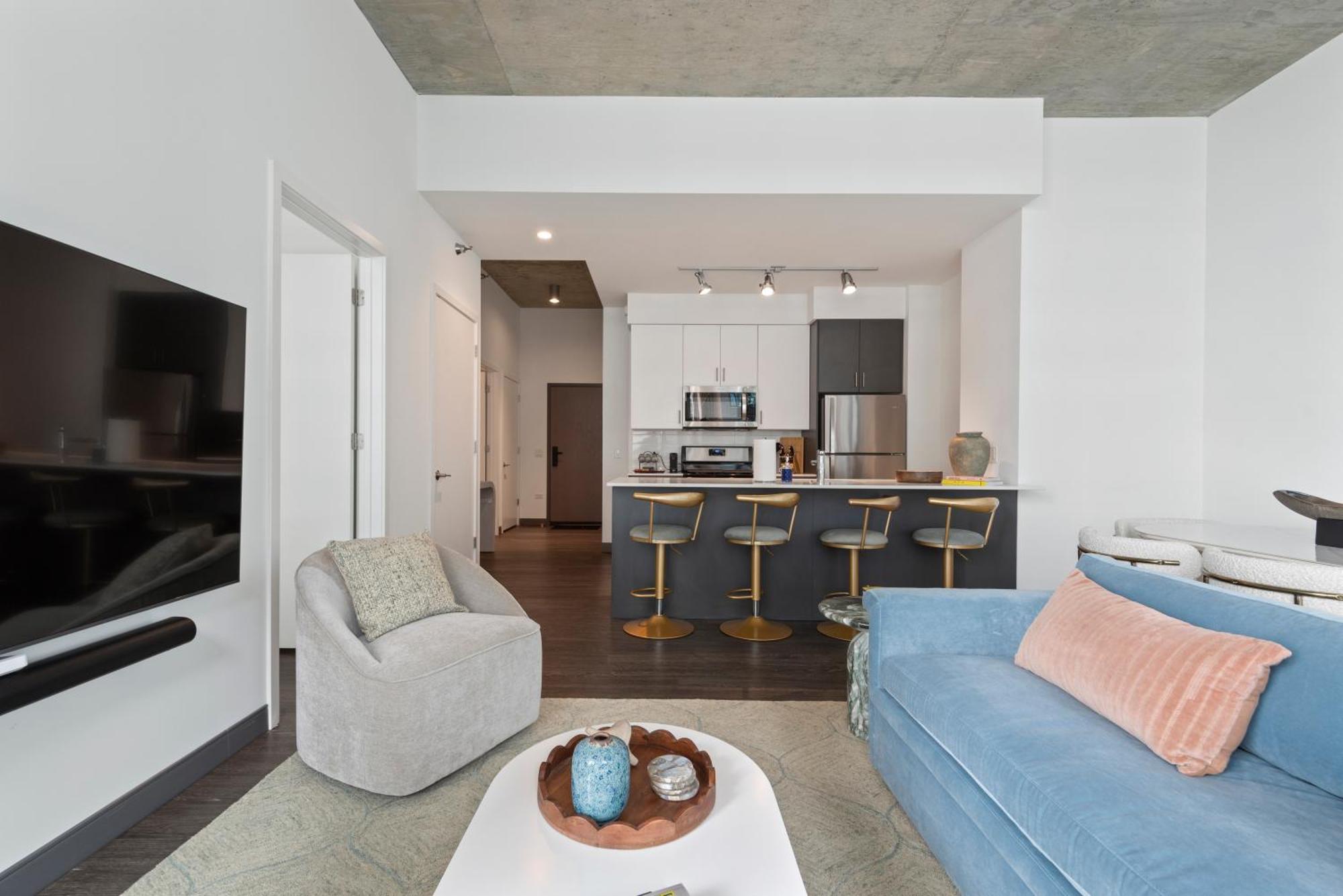 Premier Penthouses And With Captivating Views Of Millennium Park *