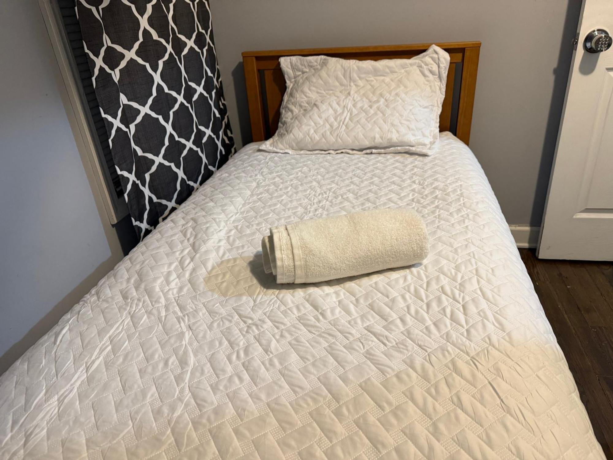 Homestay Amazing Place To Near Downtown Chicago!