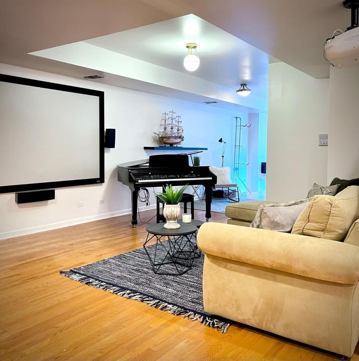 Cozy Wicker Park With Movie Holiday home