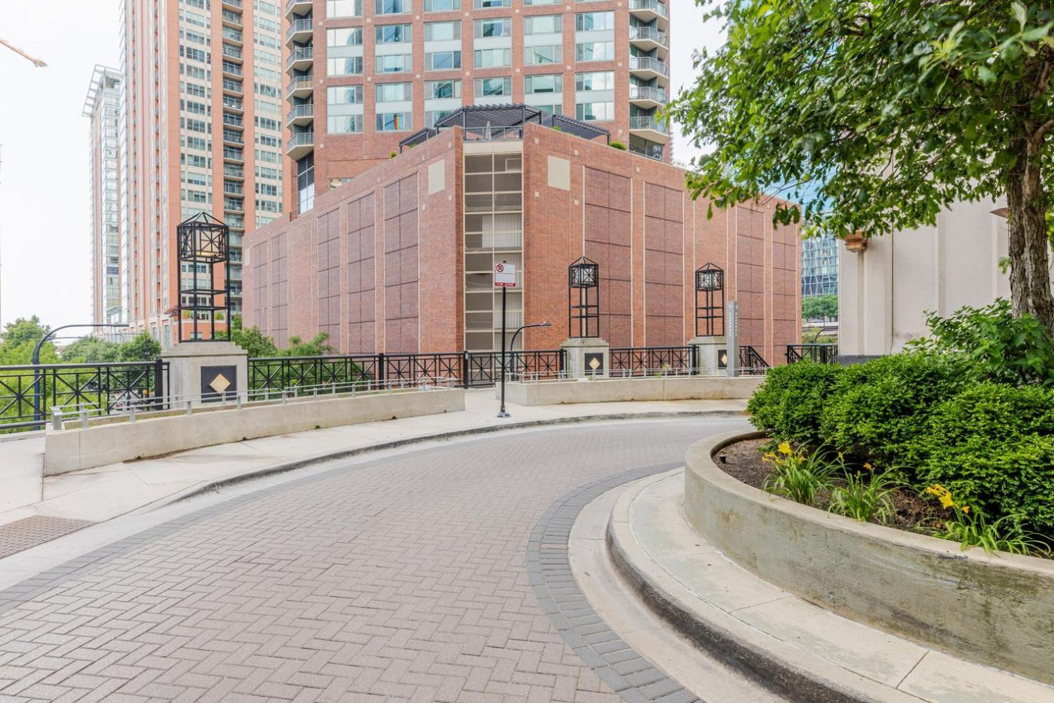Streeterville 1br W Lounge Terrace N Navy Pier Chi-1000 Apartment