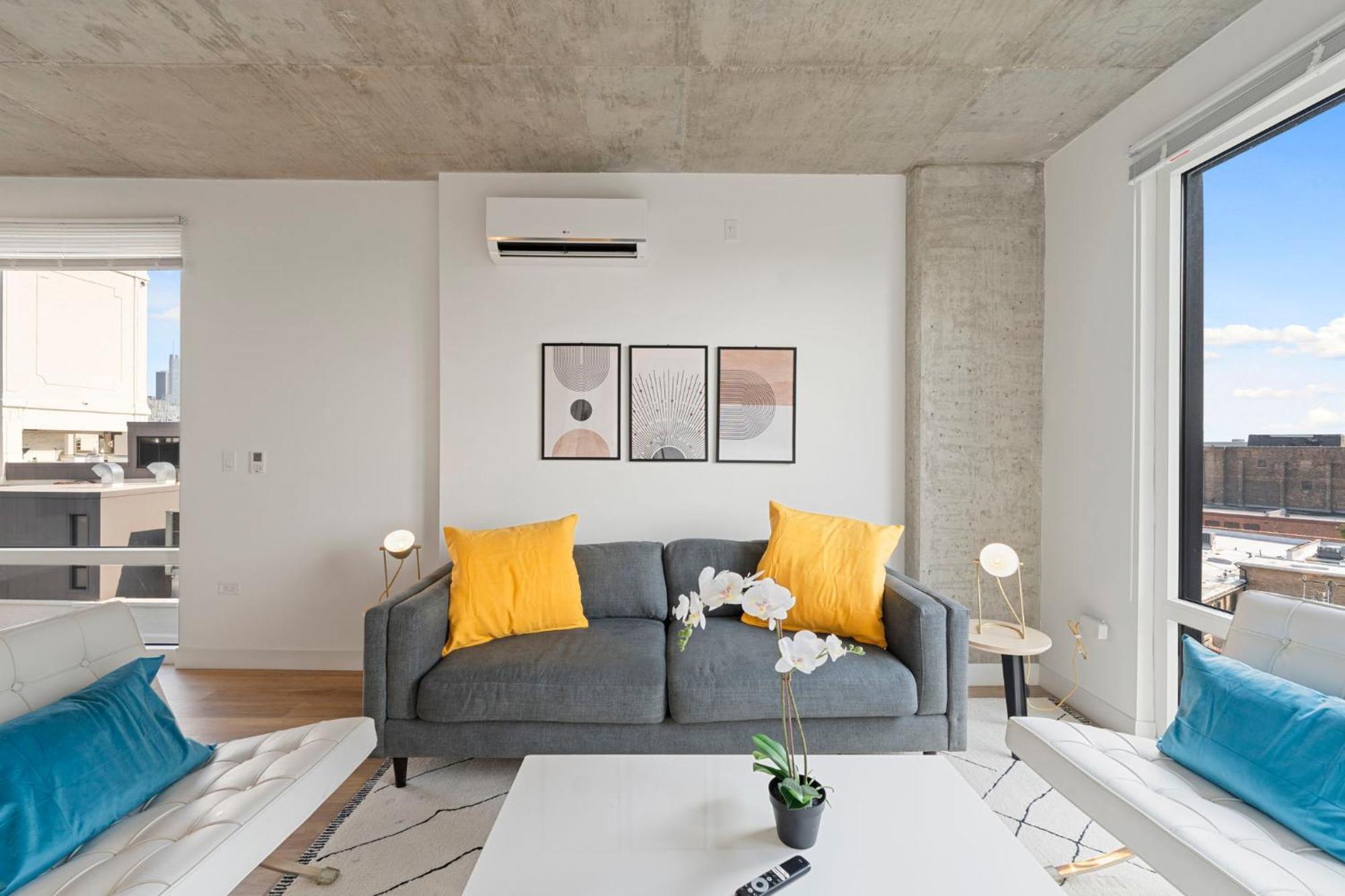 2br Escape Bright Sleek Spacious * Chicago