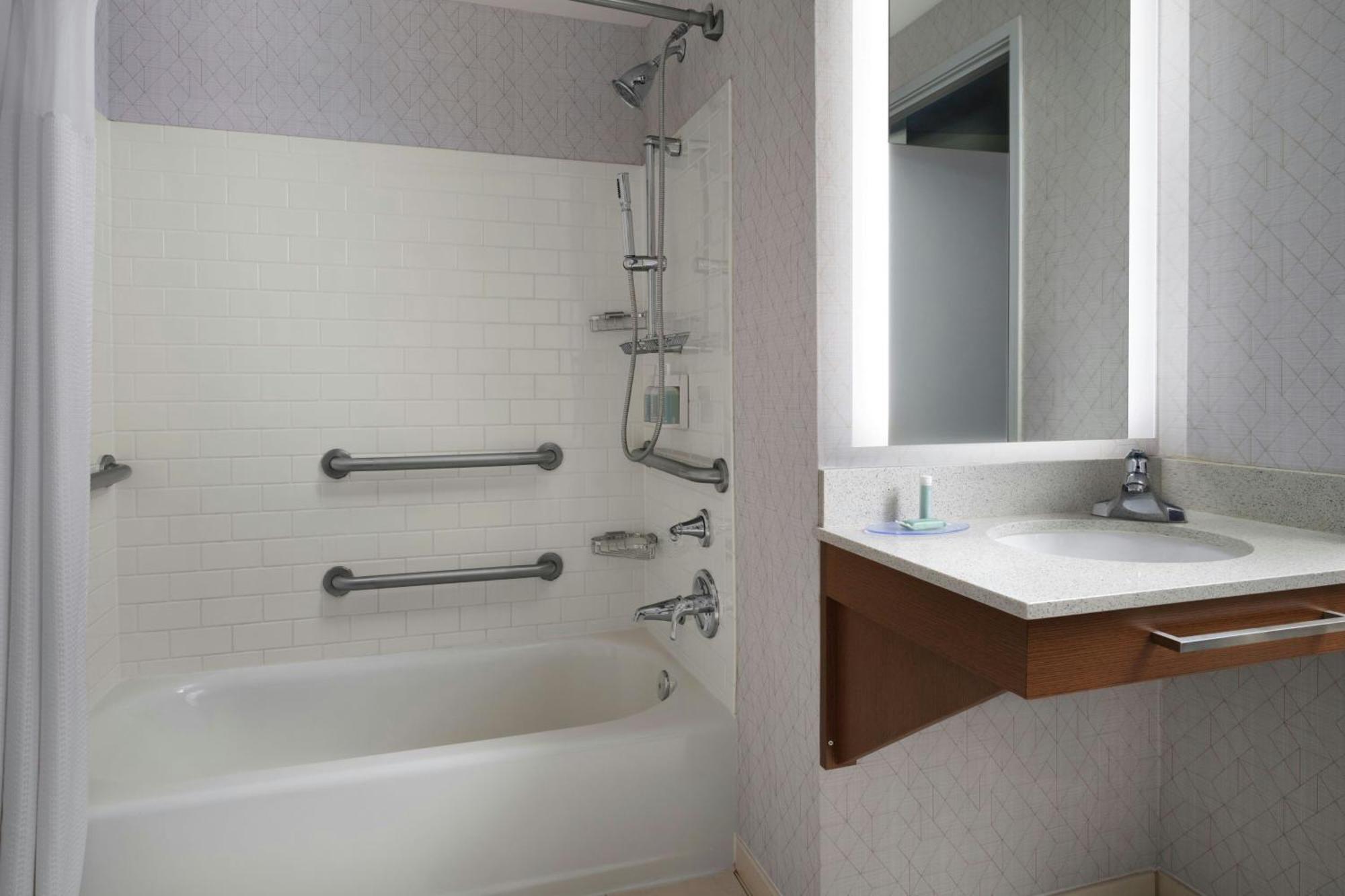 Springhill Downtown/river North