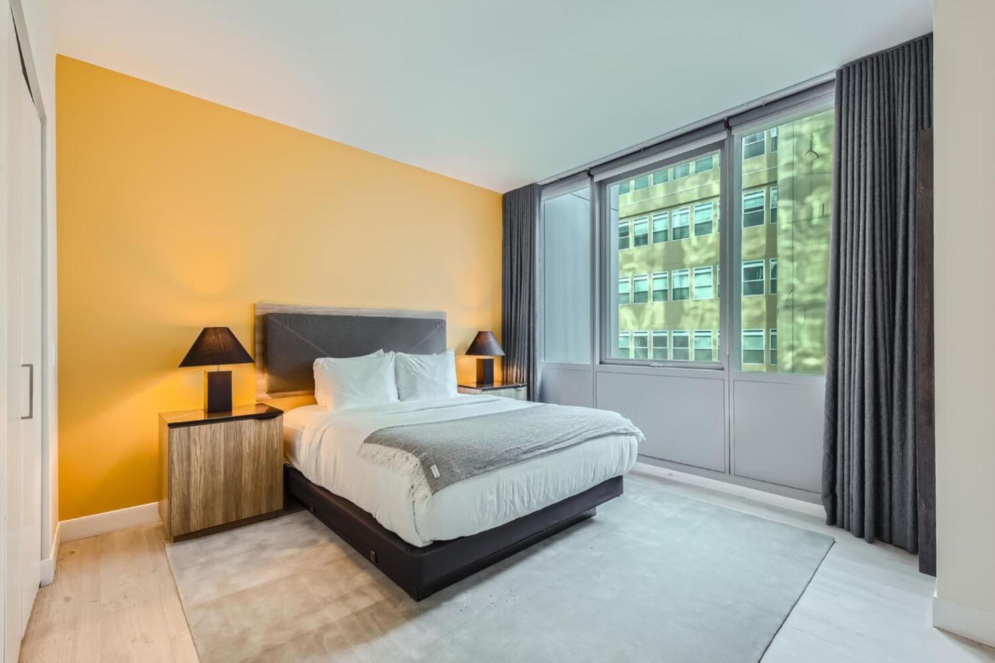 Hotel Sentral Michigan Avenue