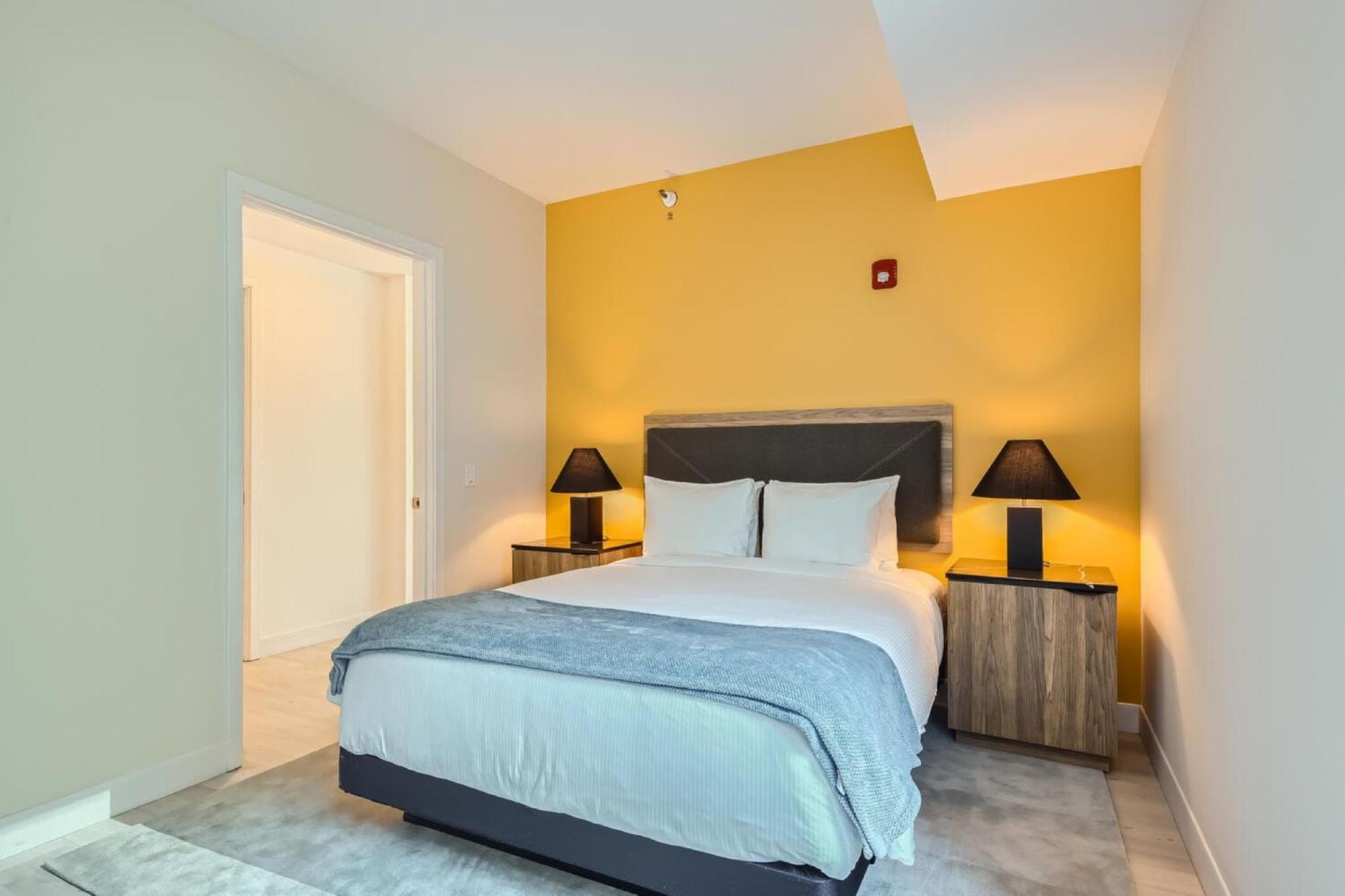 Sentral Michigan Avenue Chicago