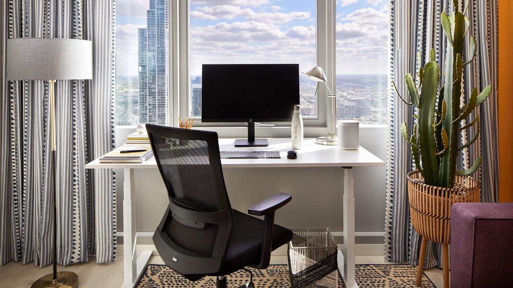 Sentral Michigan Avenue Chicago