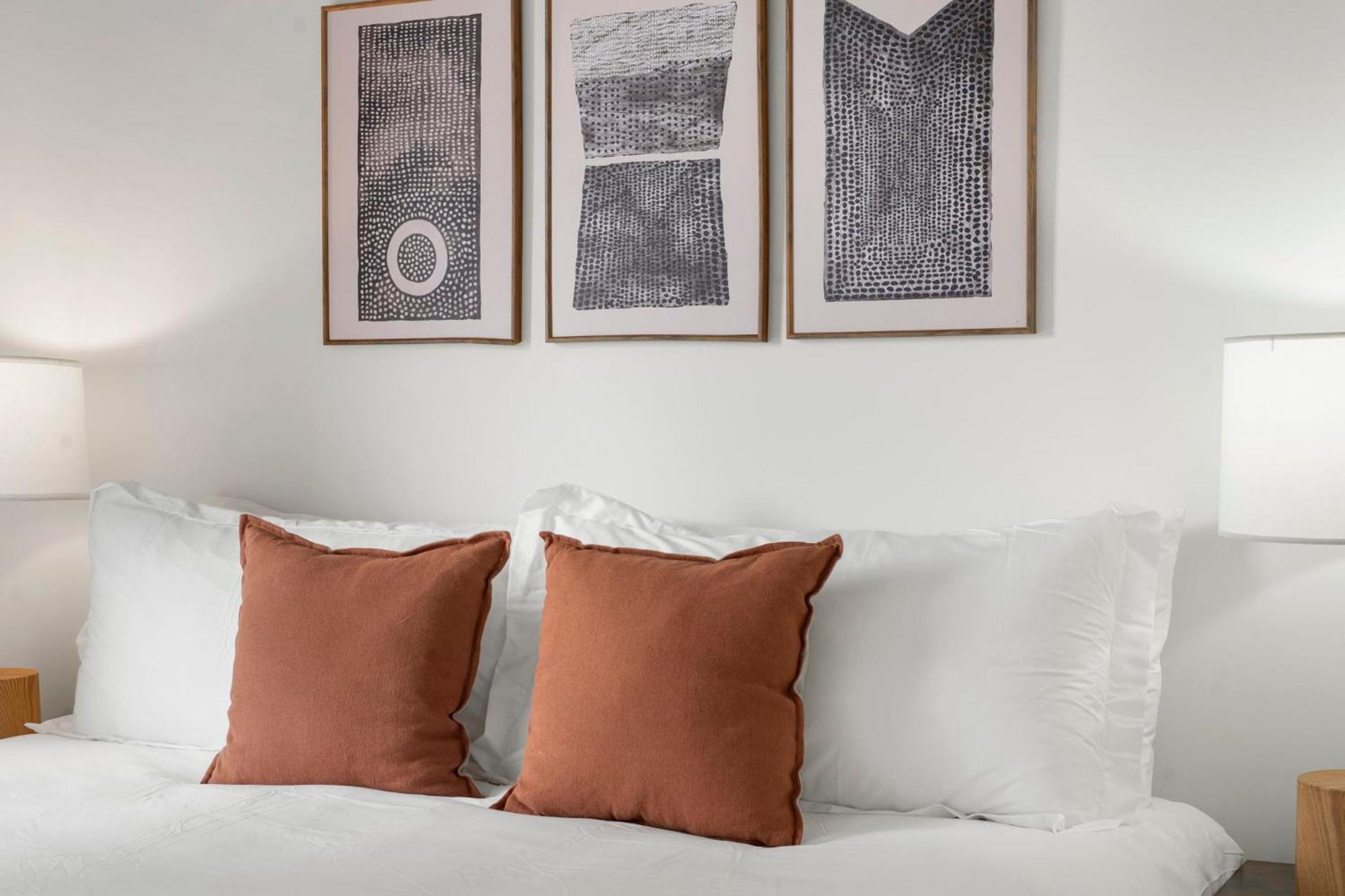 High-rise 4br W Views Comfort & Space Hotel Chicago