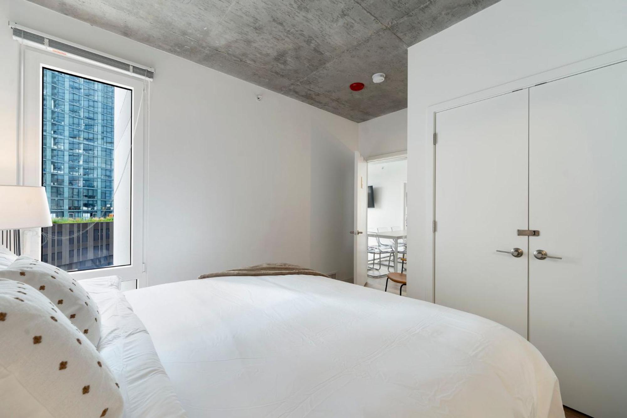 Hotel High-rise 4br W Views Comfort & Space *