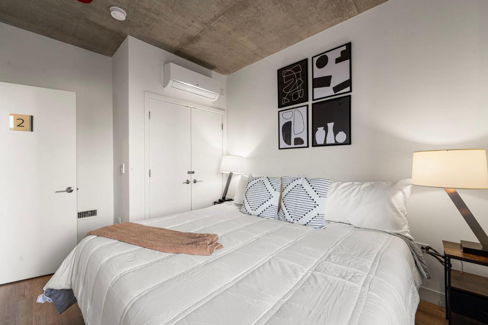 Family-sized 4br Luxury In Downtown Hotel