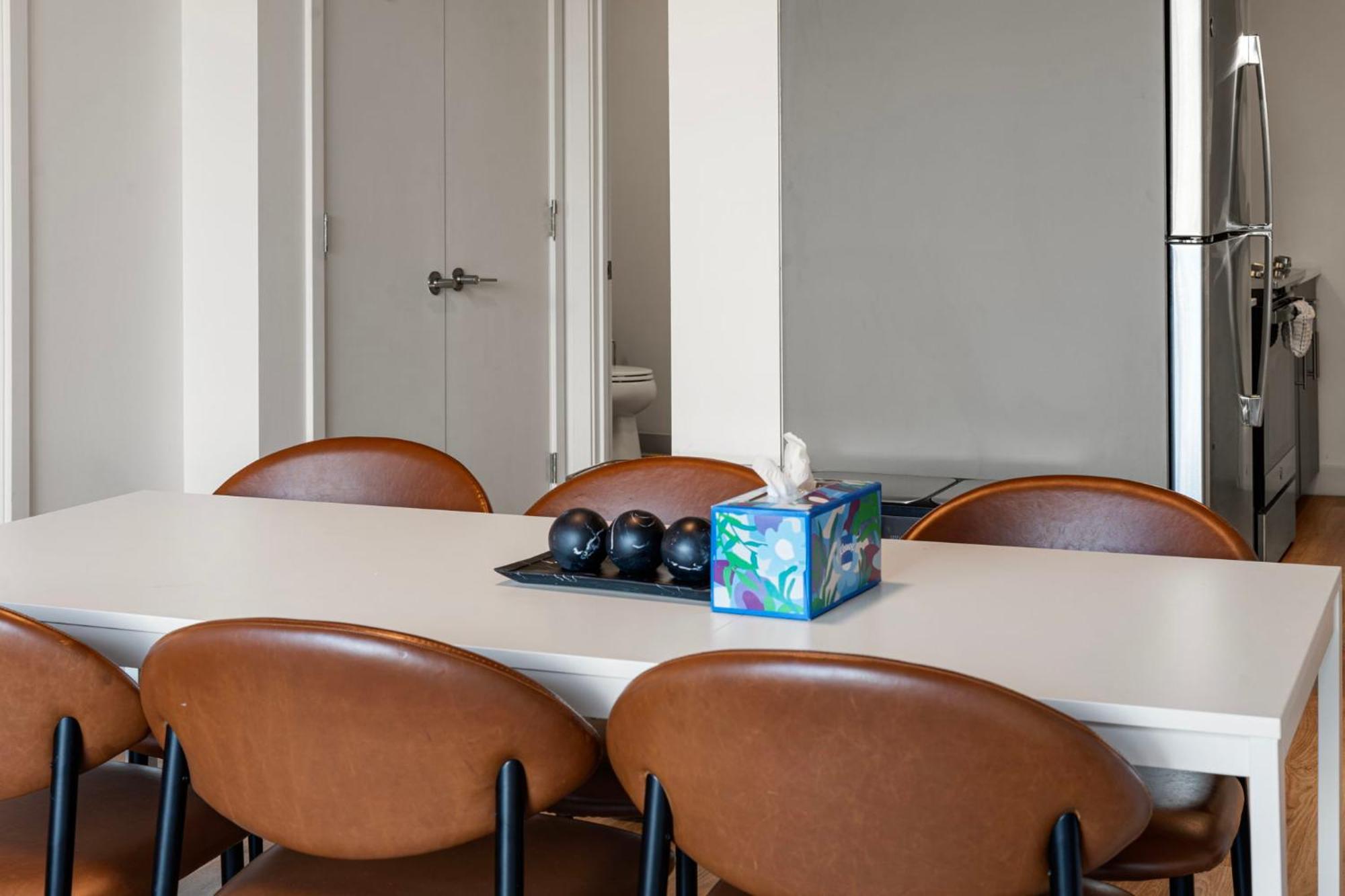 Hotel Family-sized 4br Luxury In Downtown Chicago