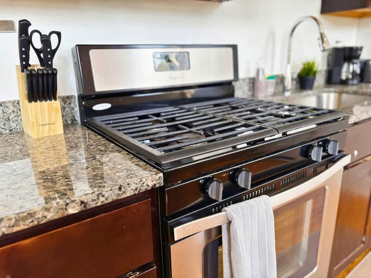 Homey Vibes Furnished 1br - Wlawn 2w