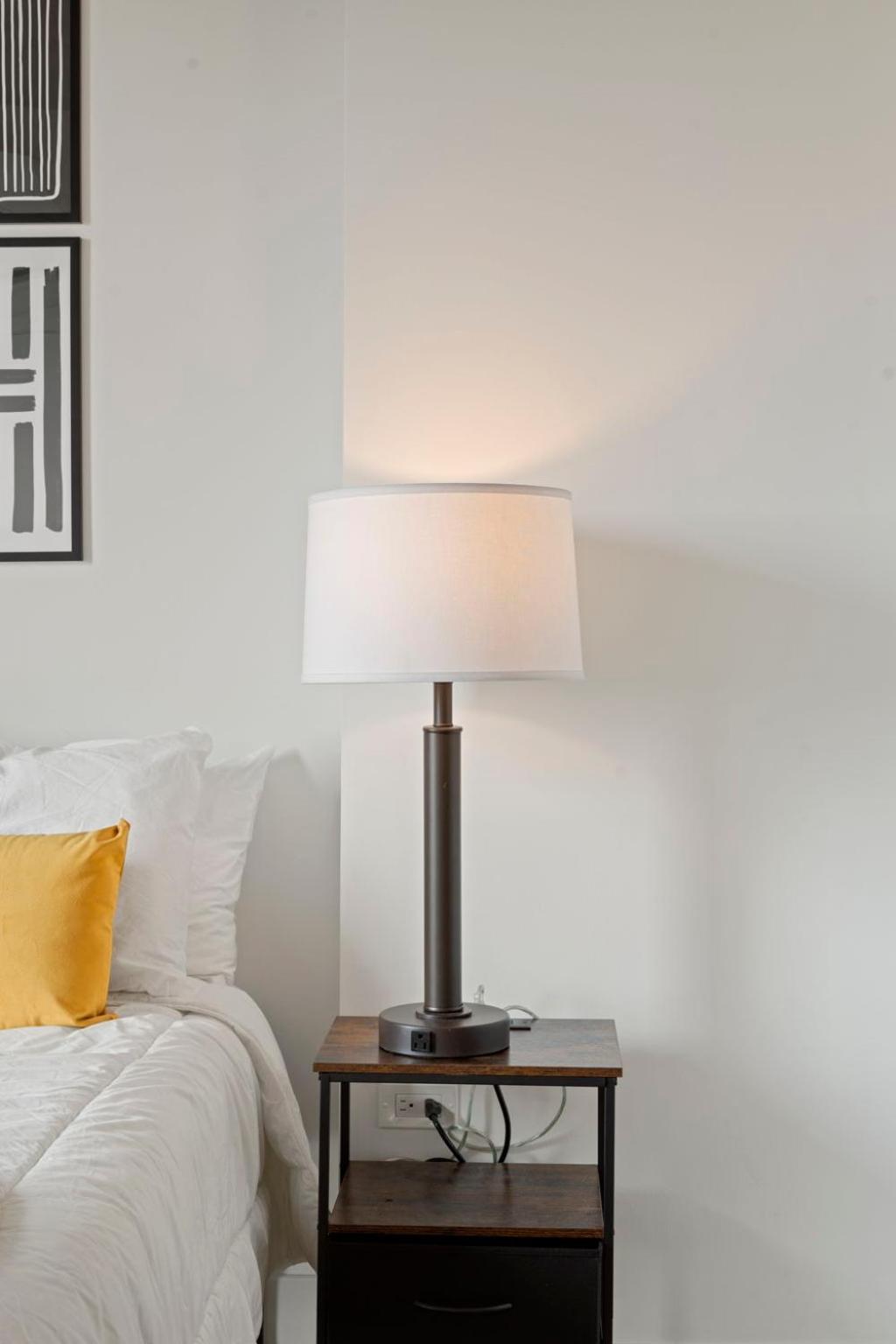 Hotel 2br Escape Bright Sleek Spacious