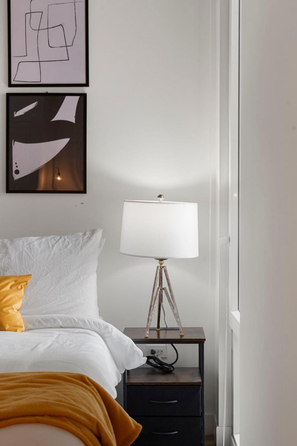 Modern 4br Retreat With Stunning Views