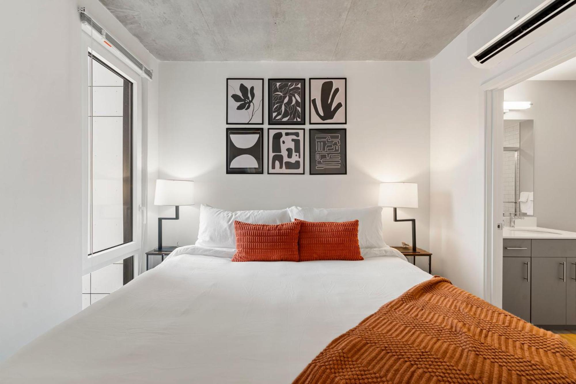 Modern 4br Retreat With Stunning Views Hotel Chicago