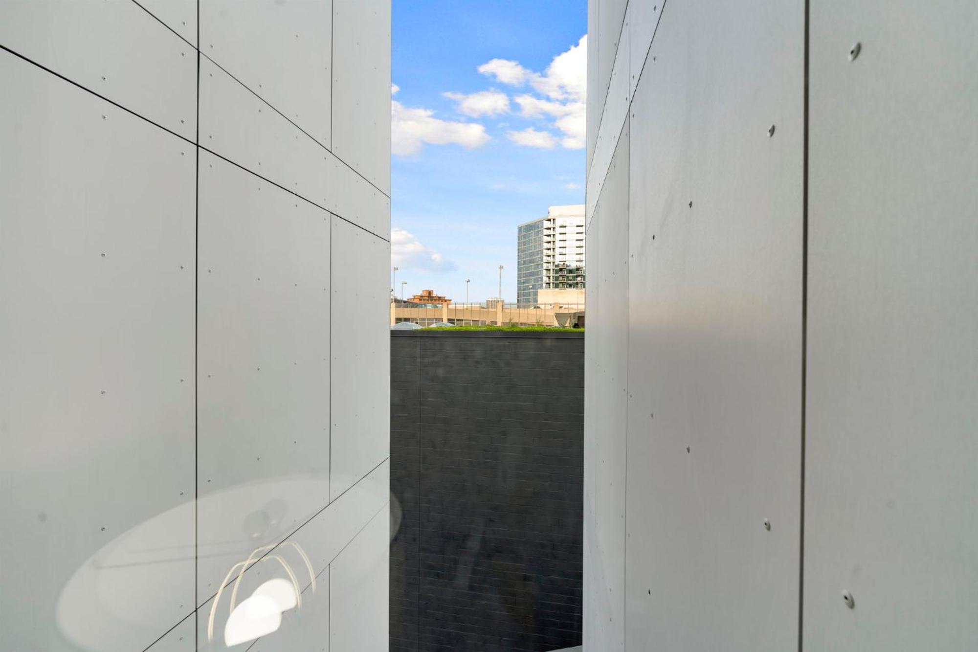 Modern 4br Retreat With Stunning Views * Chicago