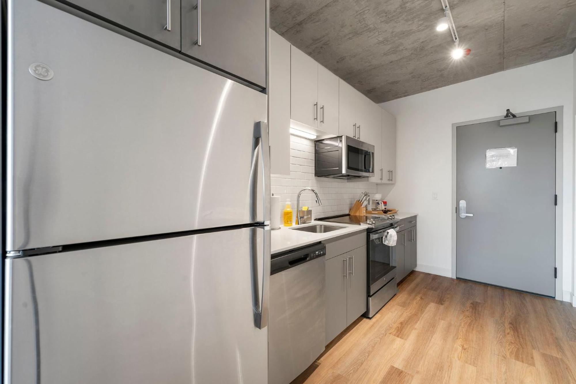 Modern 4br Retreat With Stunning Views Hotel Chicago