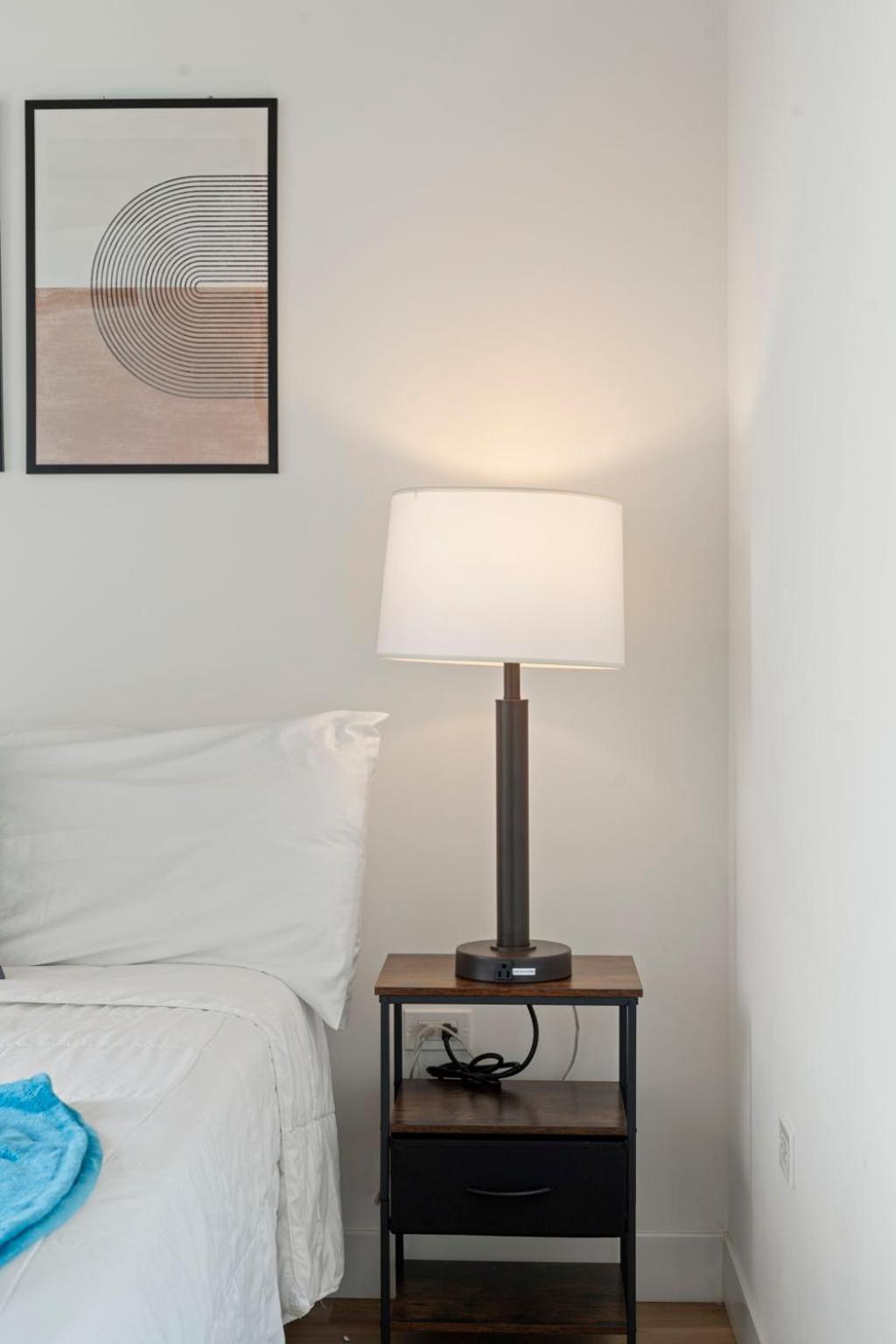 3br Escape Bright Sleek Spacious