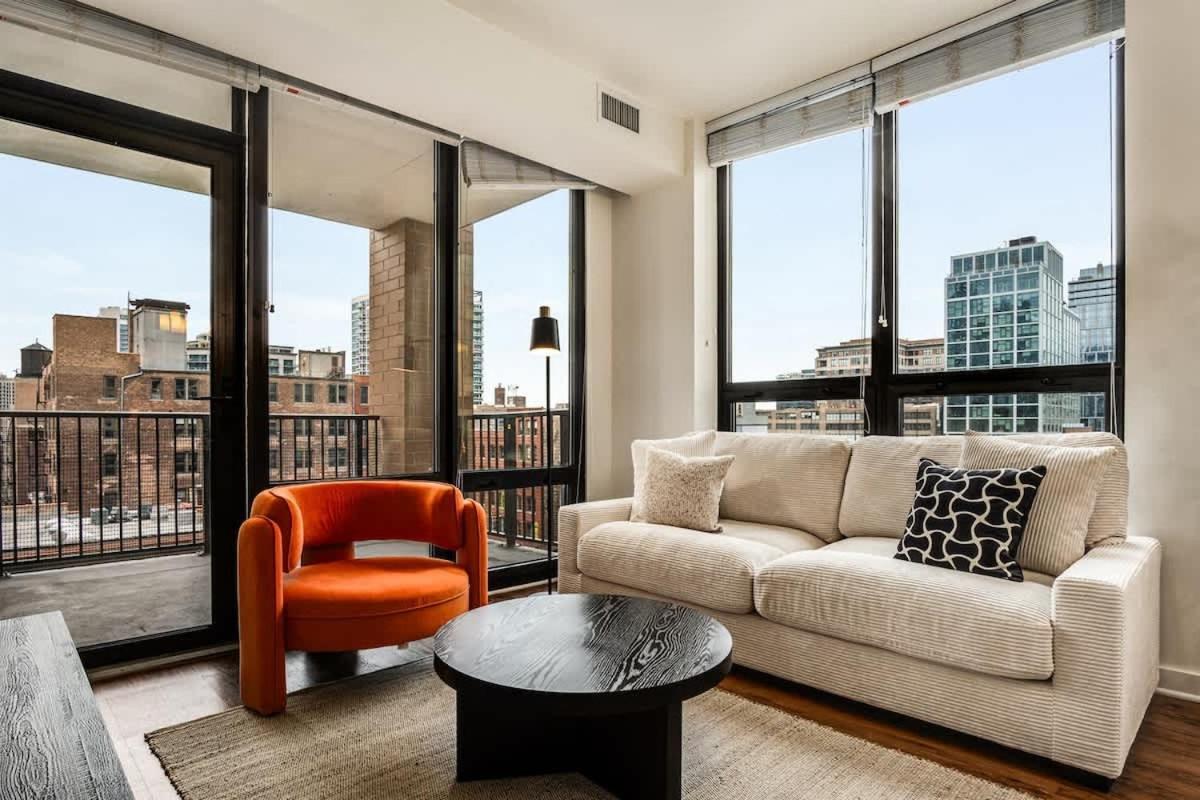 Apartment Boulevard Walk Everywhere 5 Mins To Magnificent Mile River North 05 *