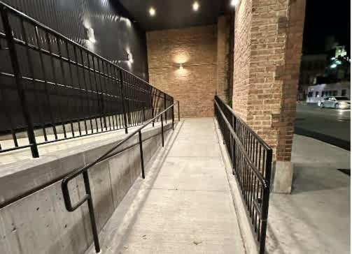 River North Rooftop With In And Out Parking 6 *