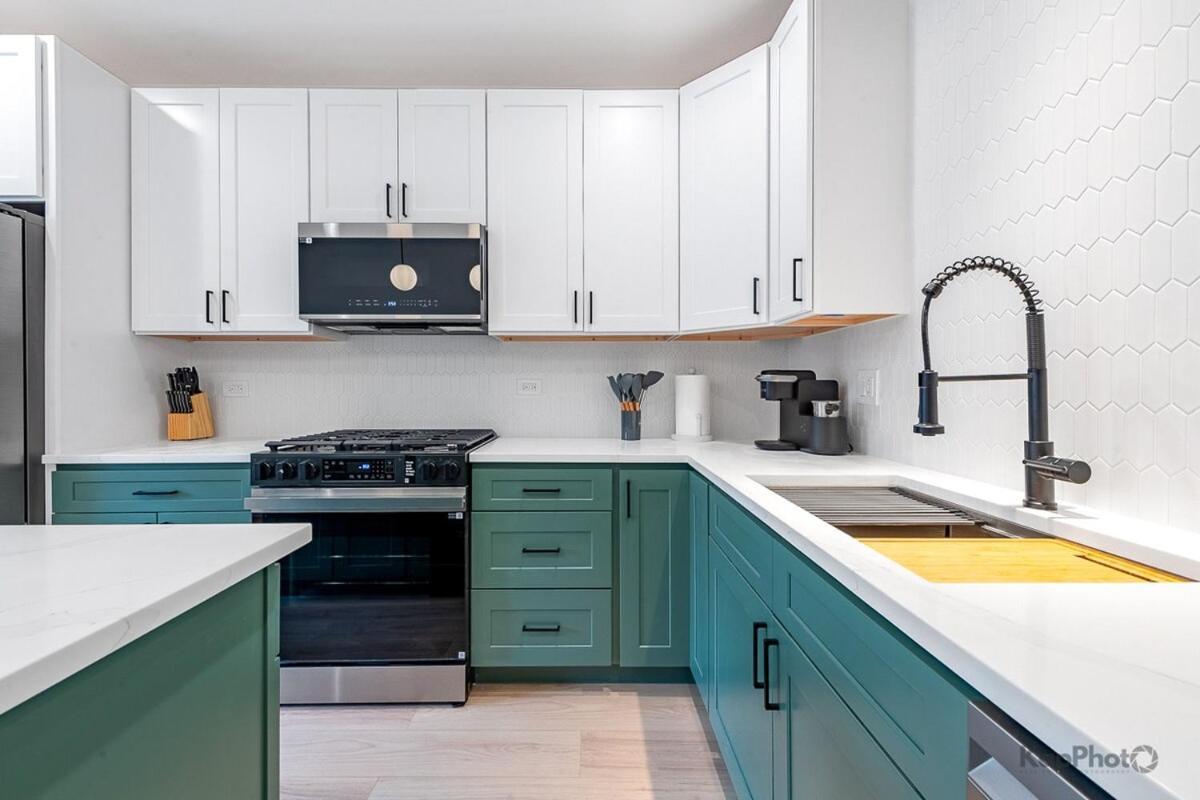 Apartment Modern 2br With Free Parking In Avondale *