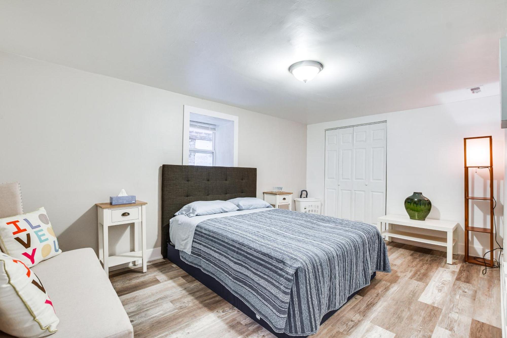 Apartment 9 Mi To Downtown! Pet-Friendly Near Uni Of Chicago *