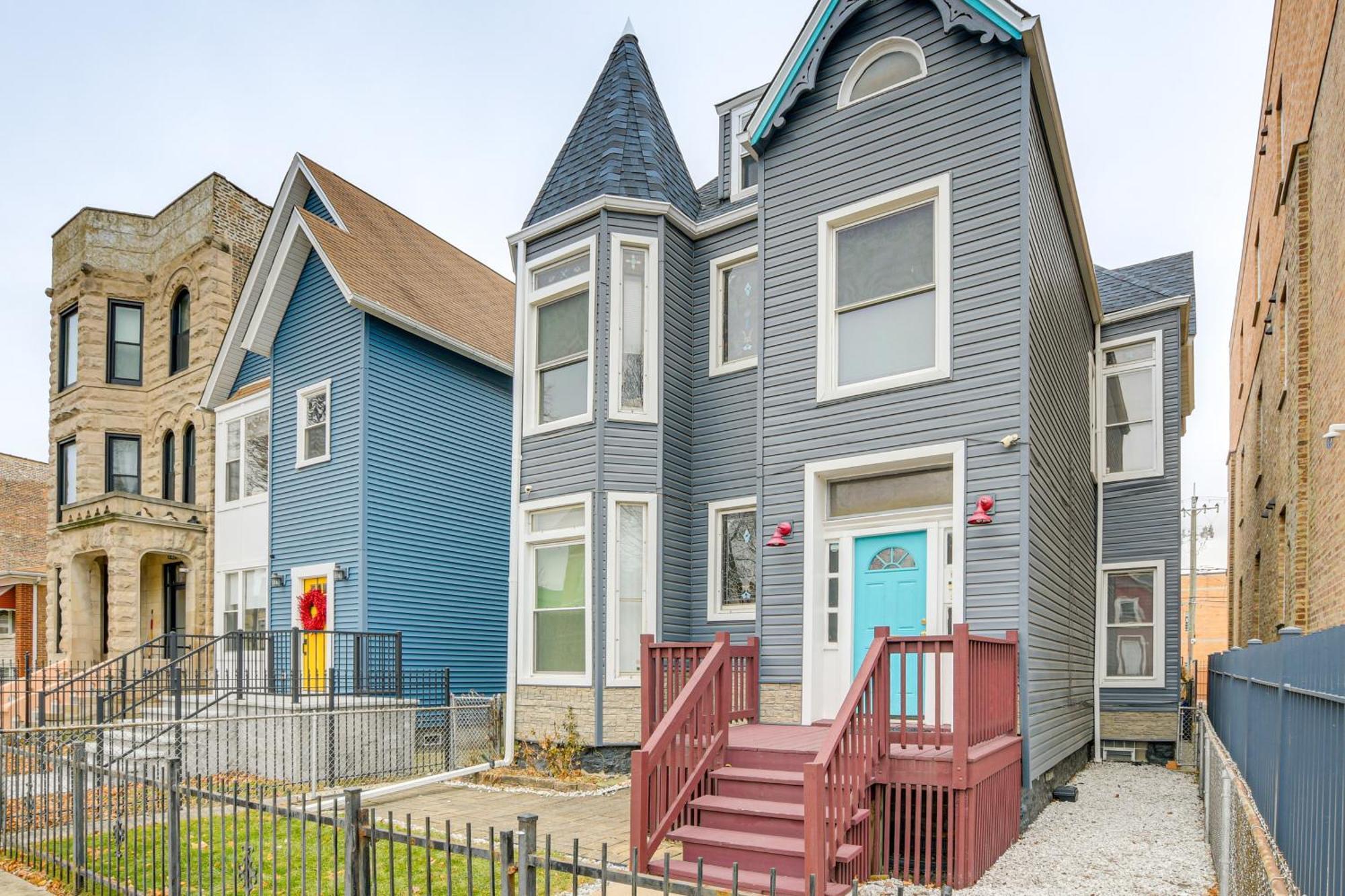Apartment Less Than 2 Mi To Uchicago Near Bus Stops! Chicago