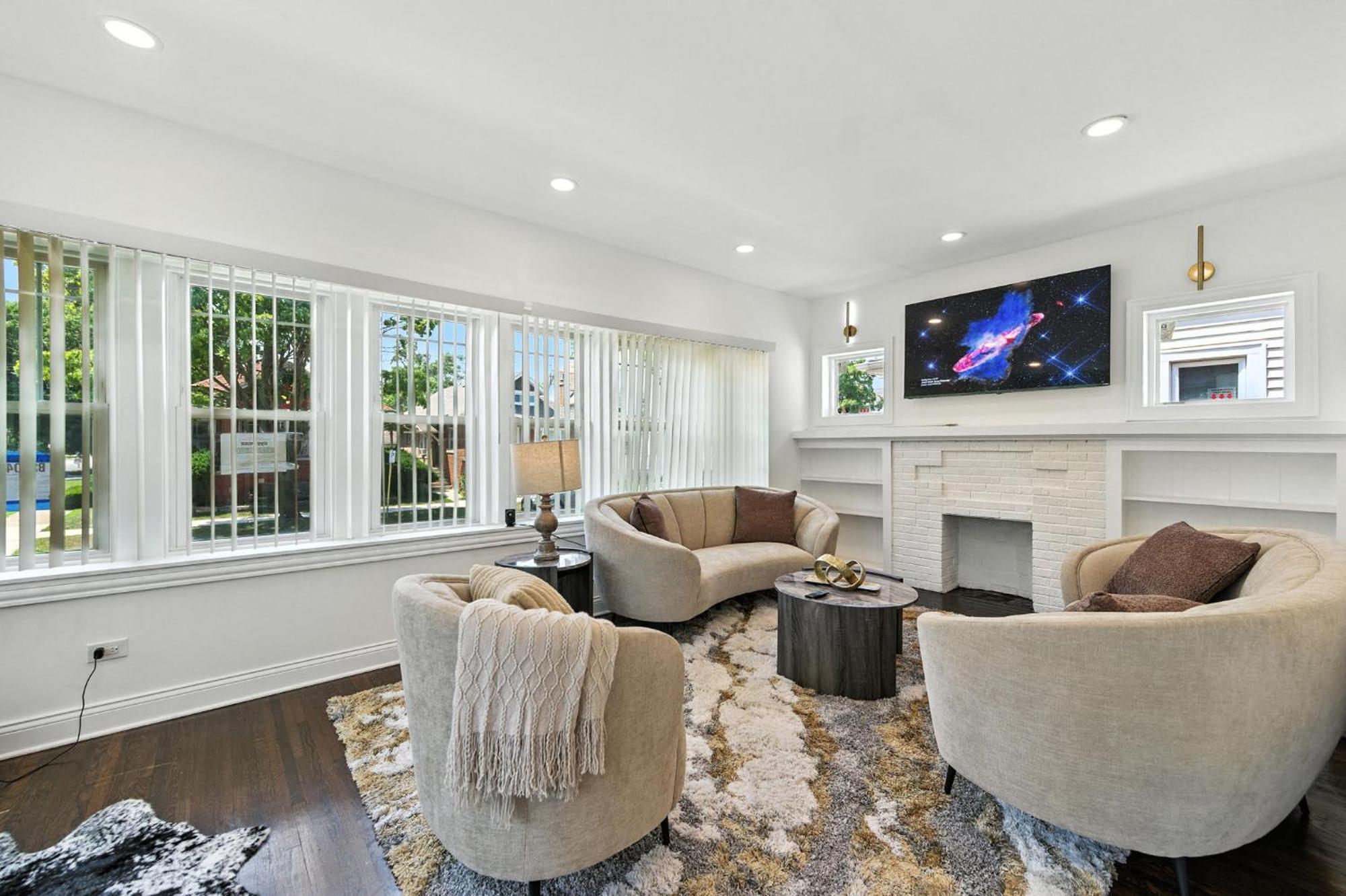 Villa Heavenly Abode Chicago