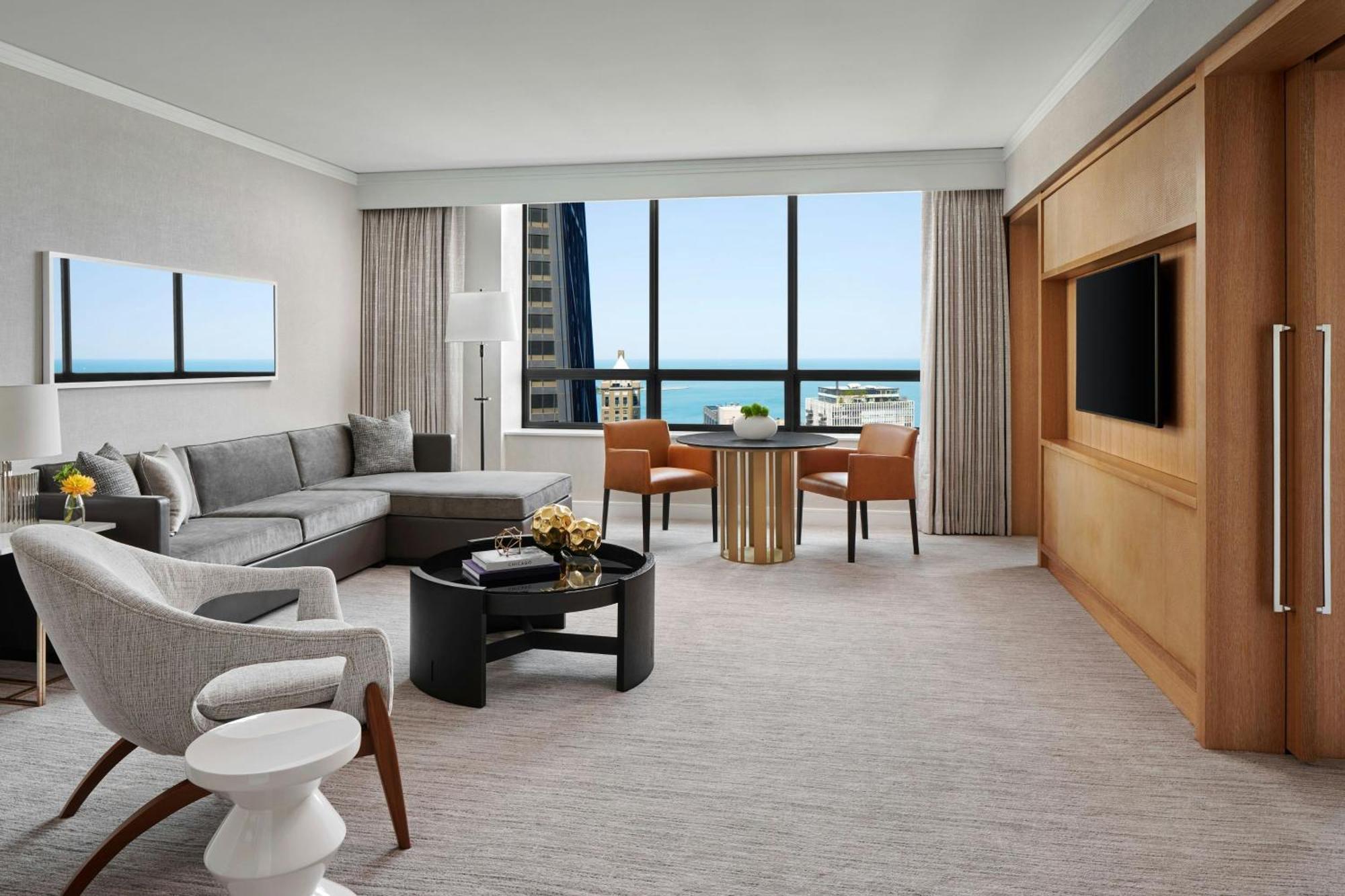 The Ritz-carlton, Hotel