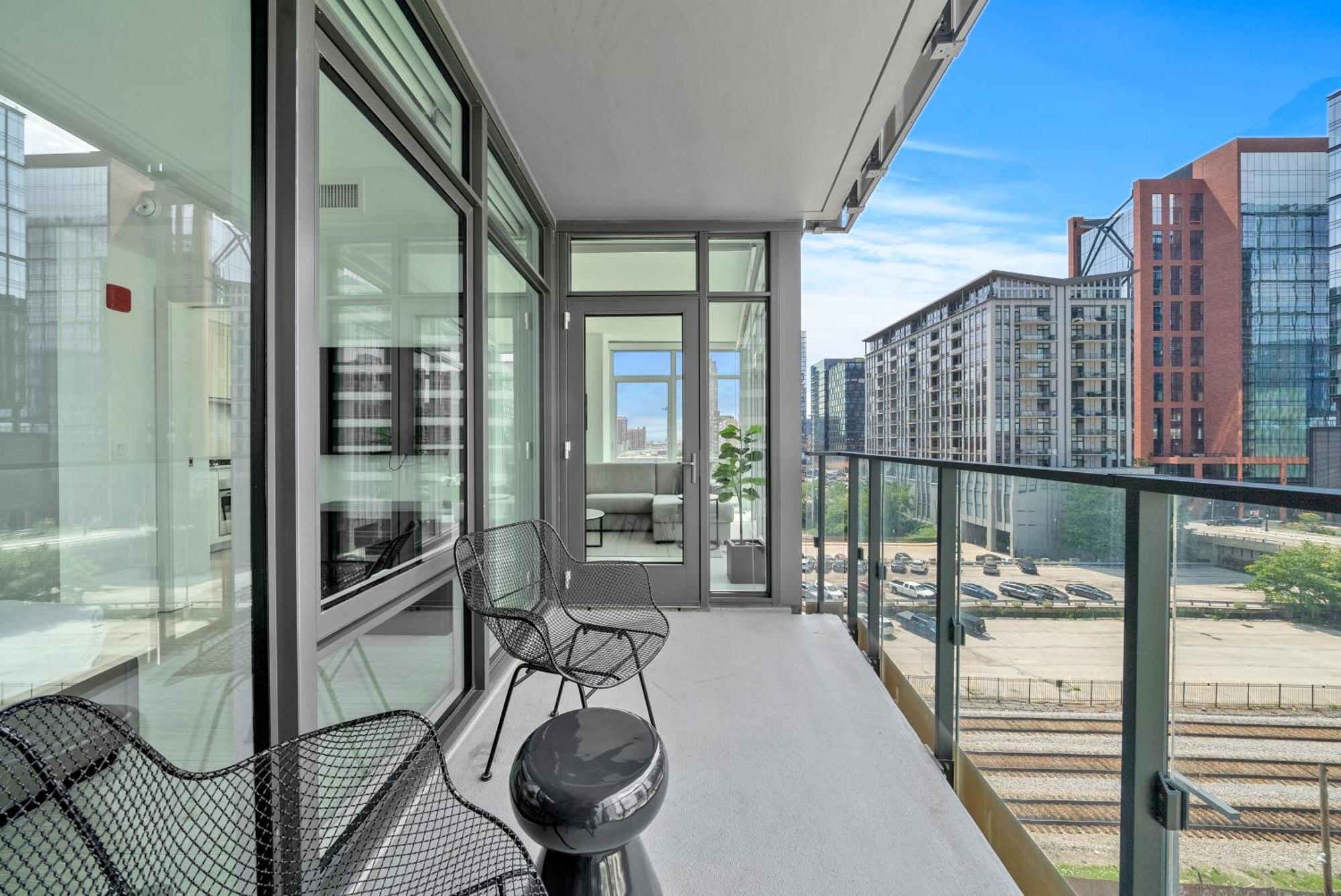 Level - Fulton Market Hotel Chicago