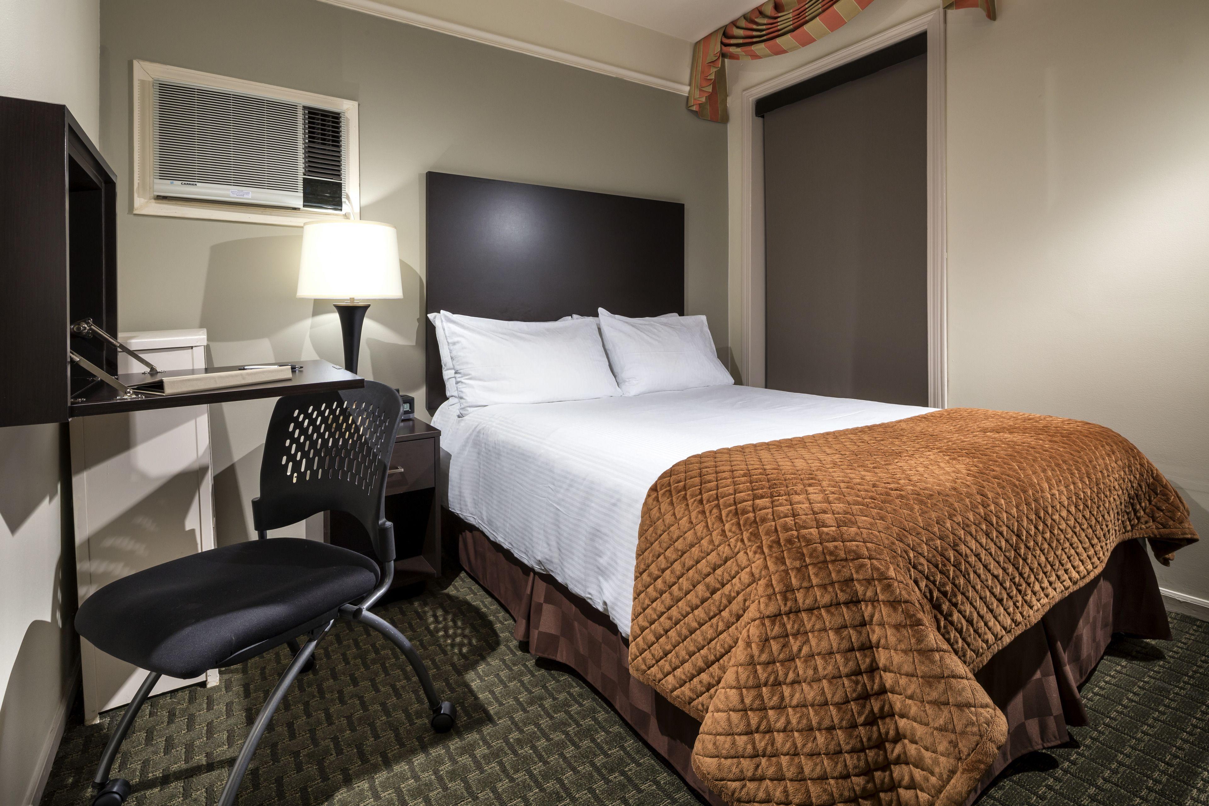 Hotel The Willows 3*