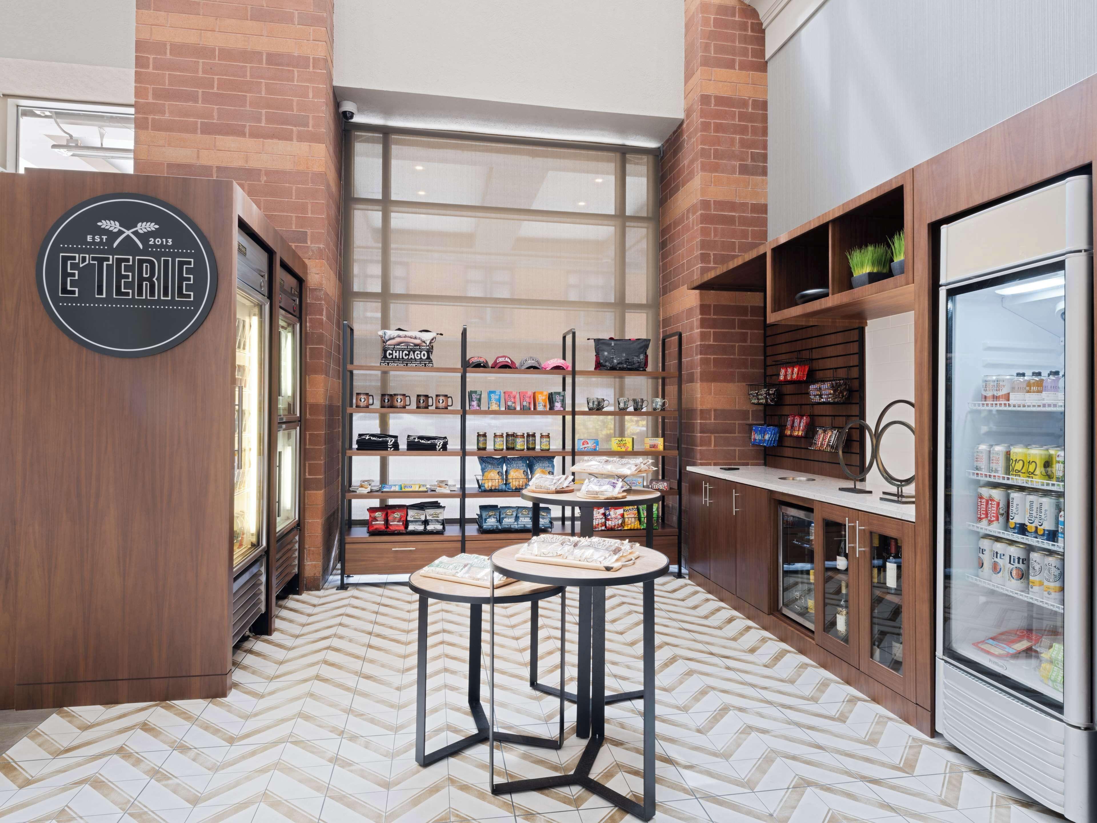 Embassy - Downtown River North 3* Chicago