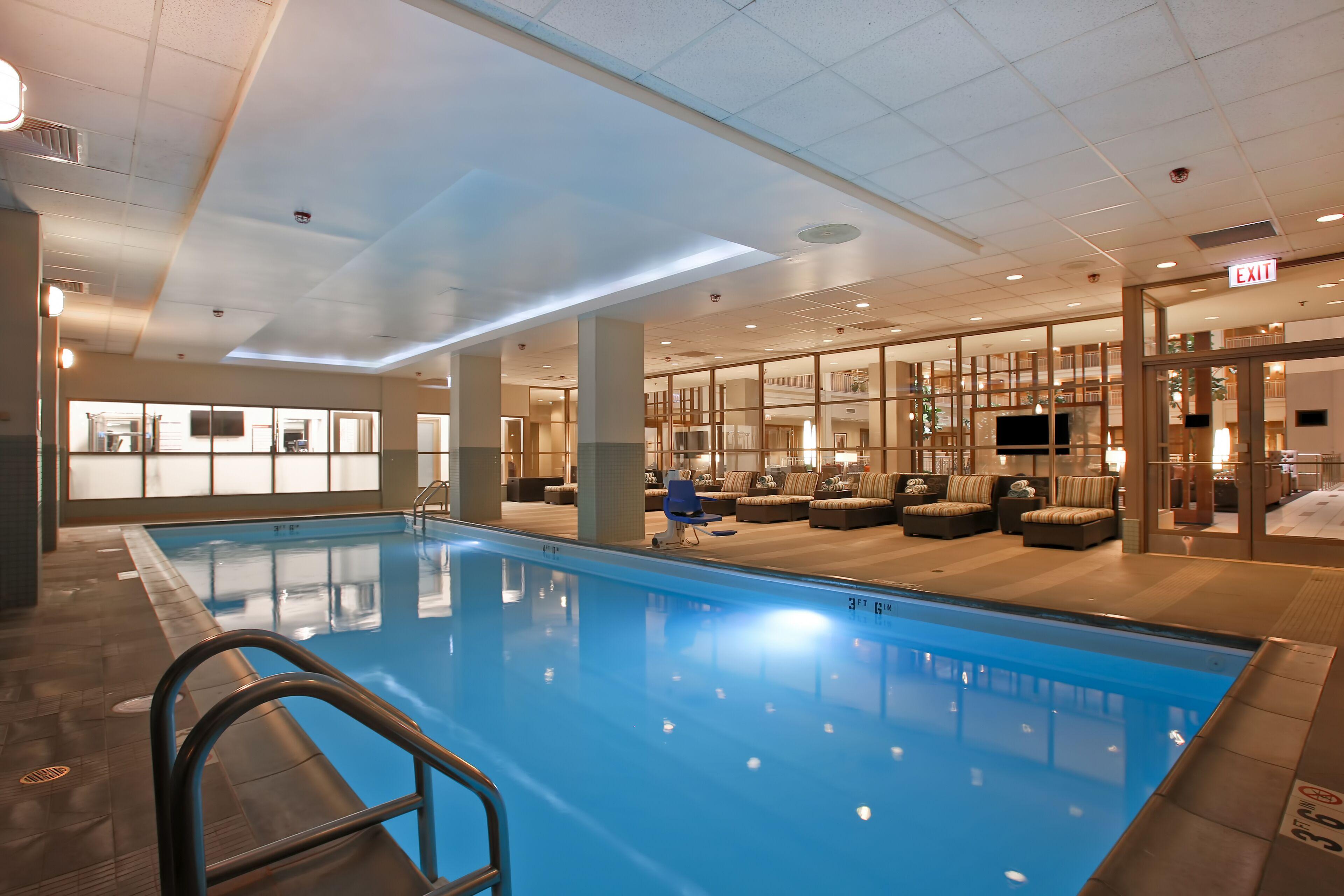 Embassy - Downtown River North 3*