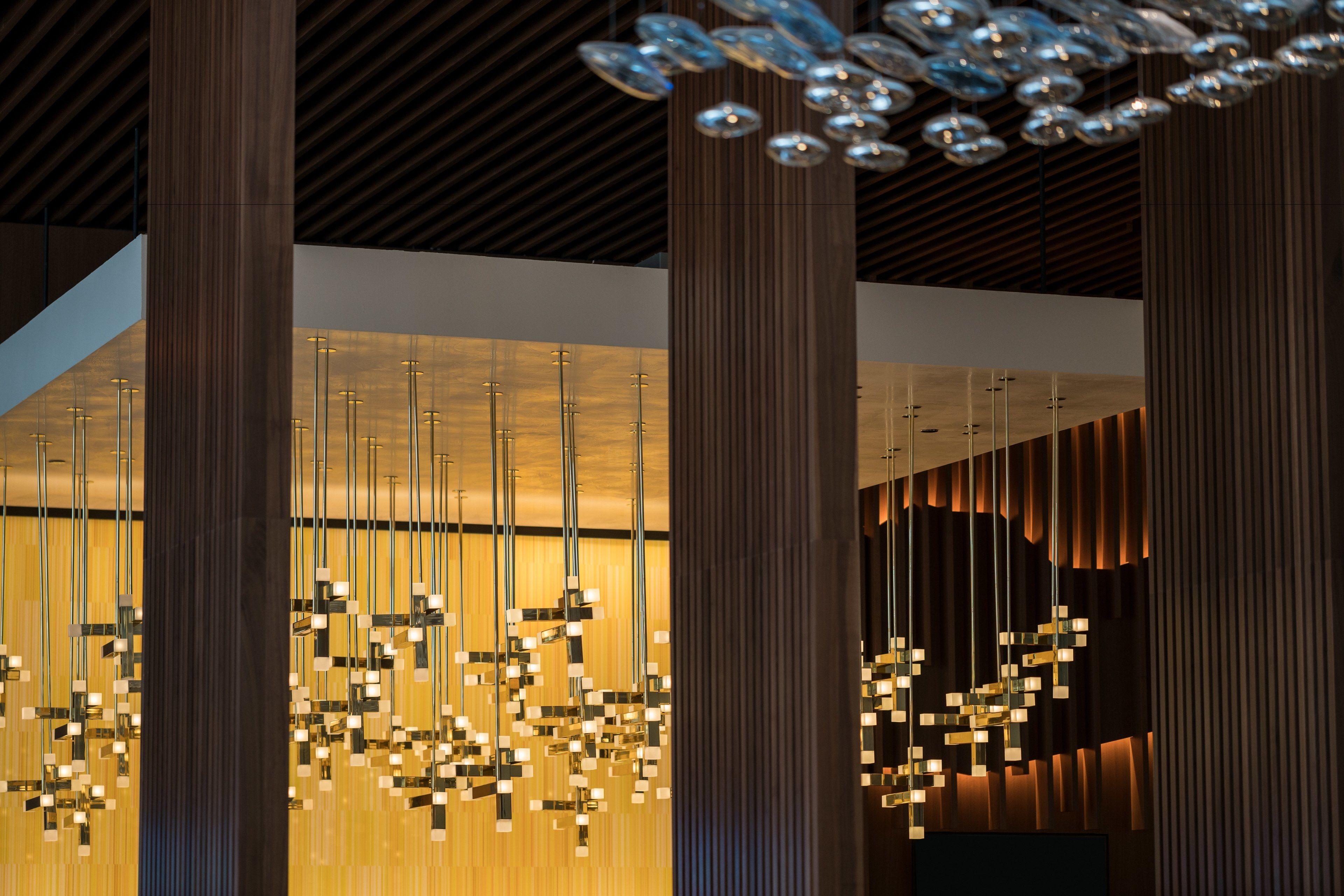 The Ritz-carlton,