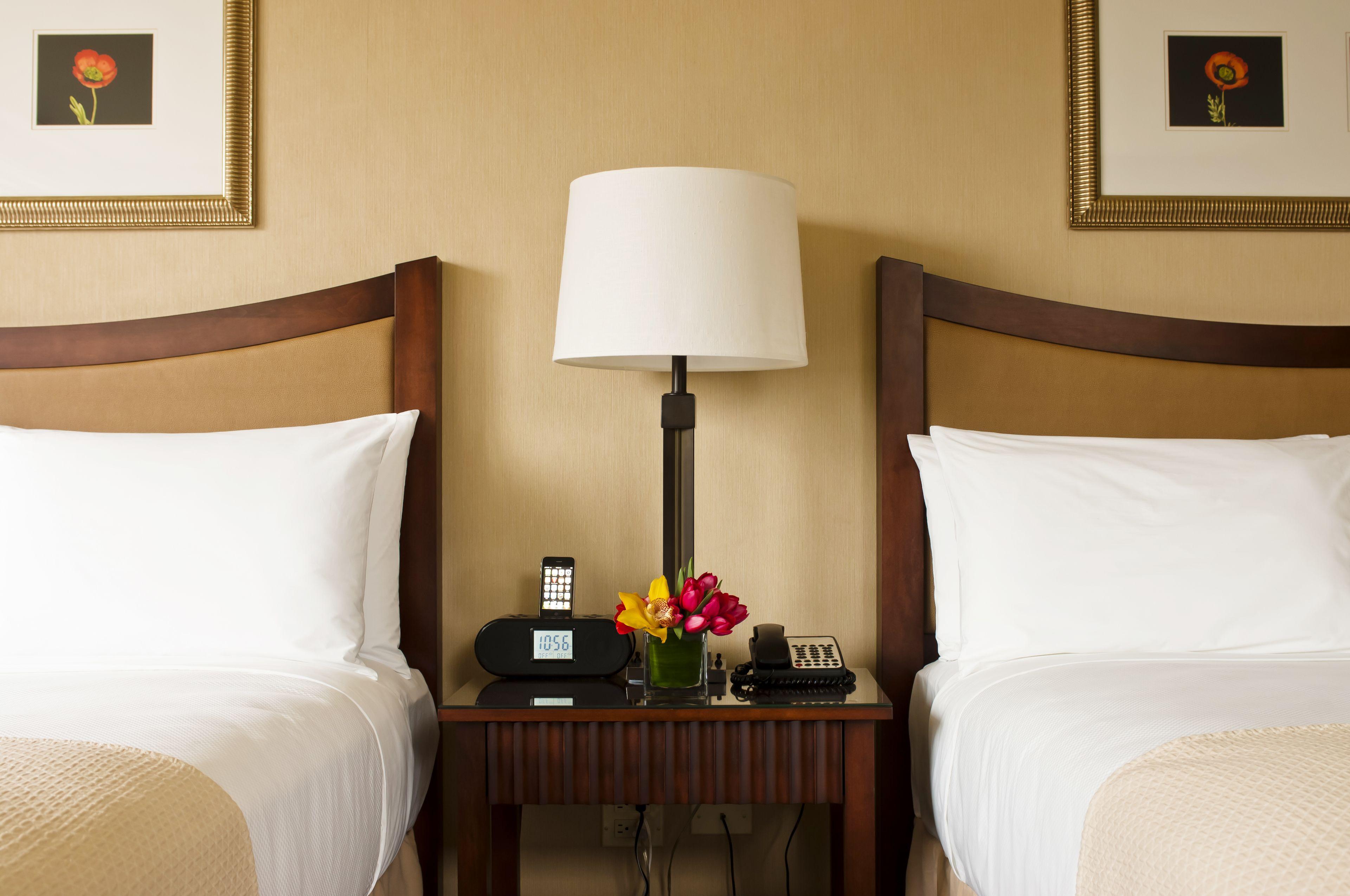 The Royal Sonesta Downtown 4*