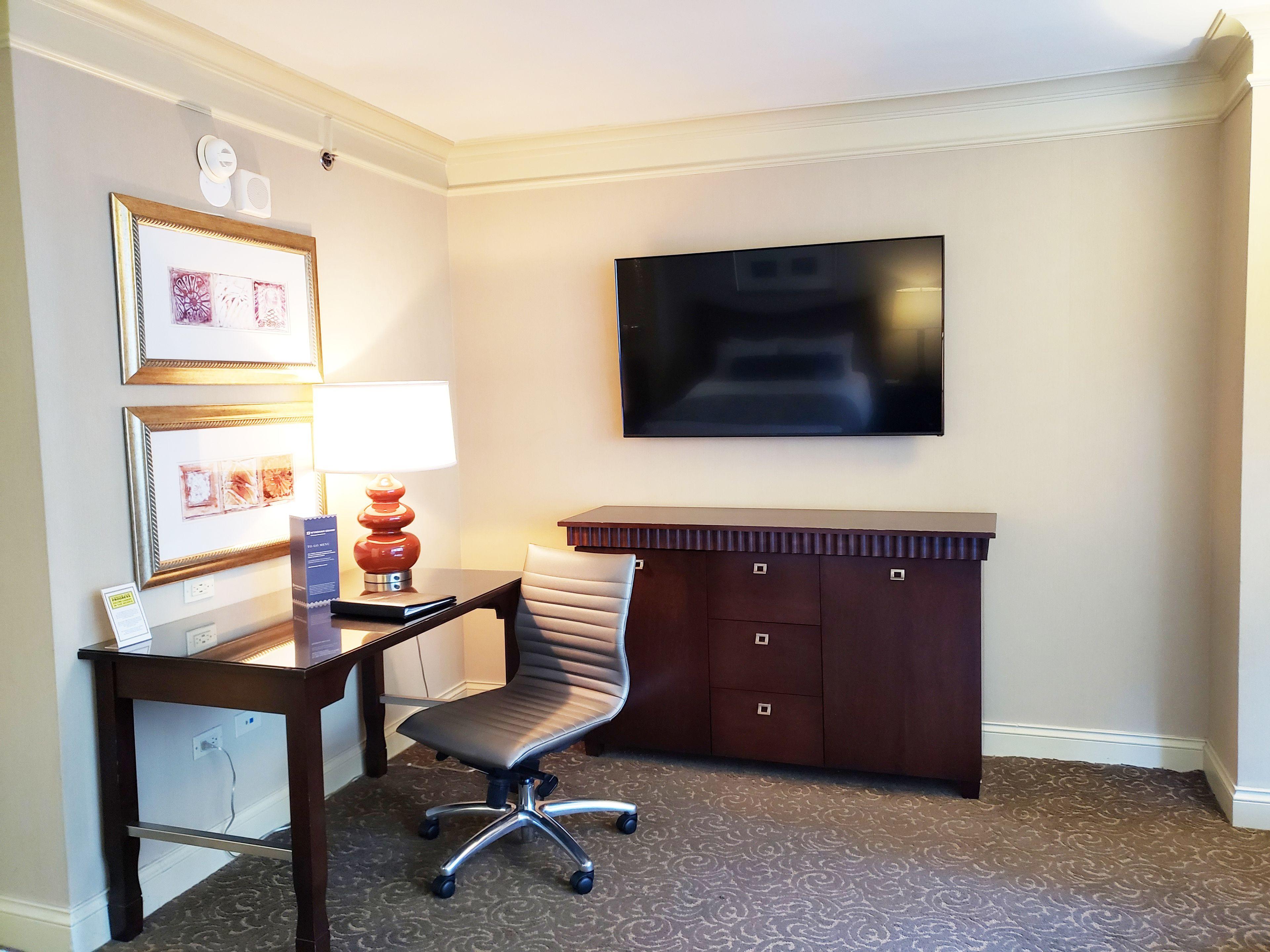 The Royal Sonesta Downtown Hotel 4*