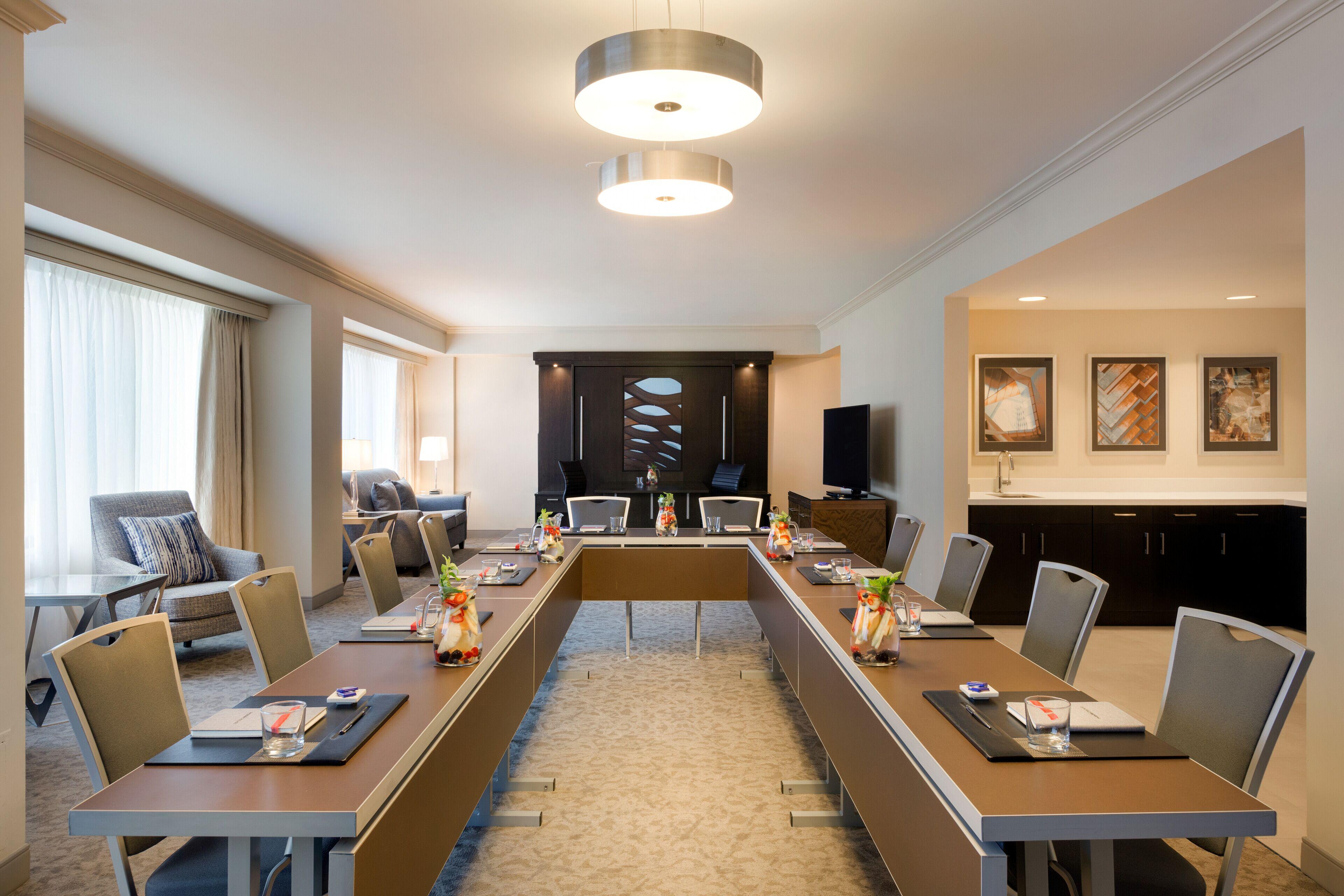 Swissotel 4*