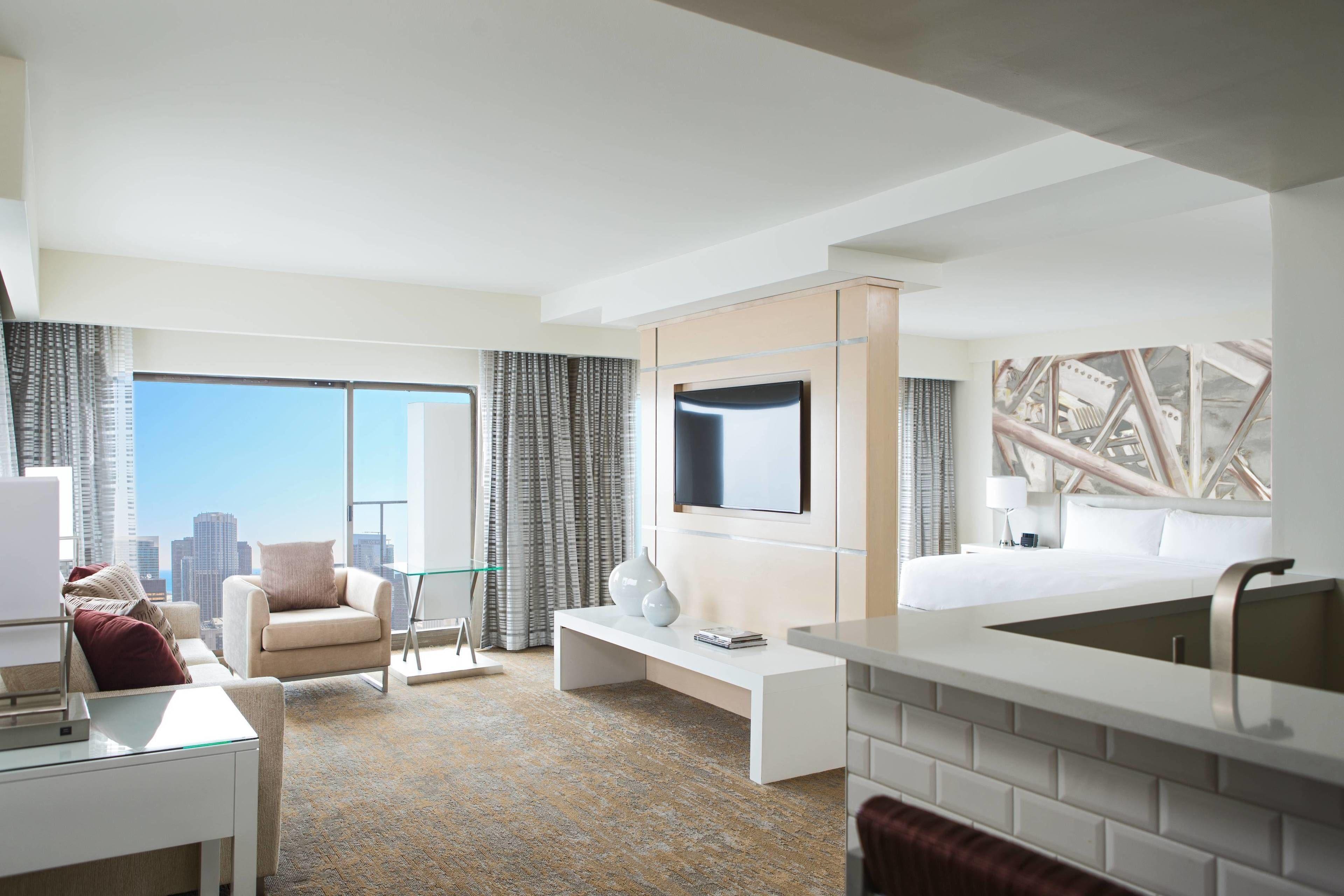 Marriott Downtown Magnificent Mile Hotel