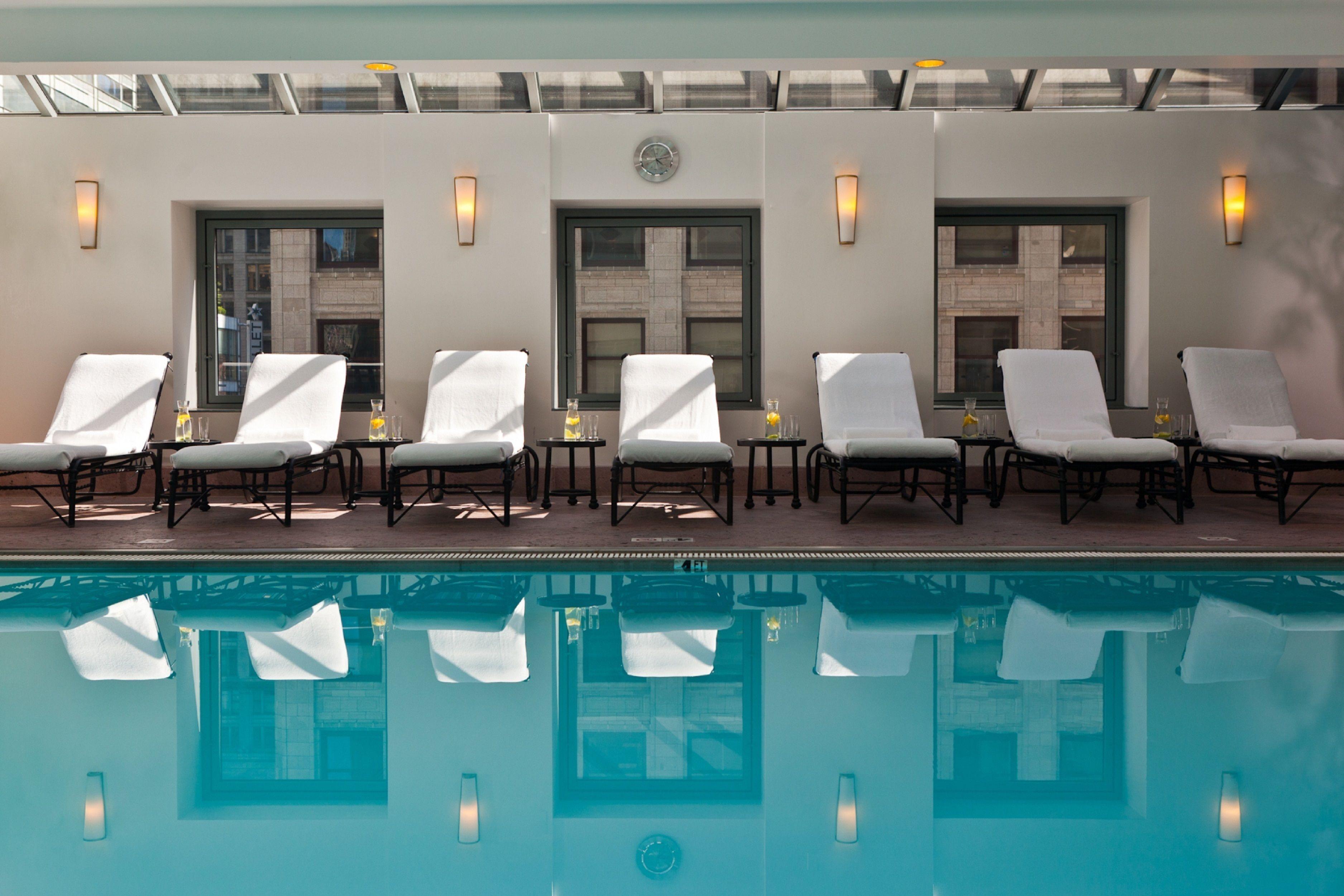 Renaissance Downtown Hotel 4*